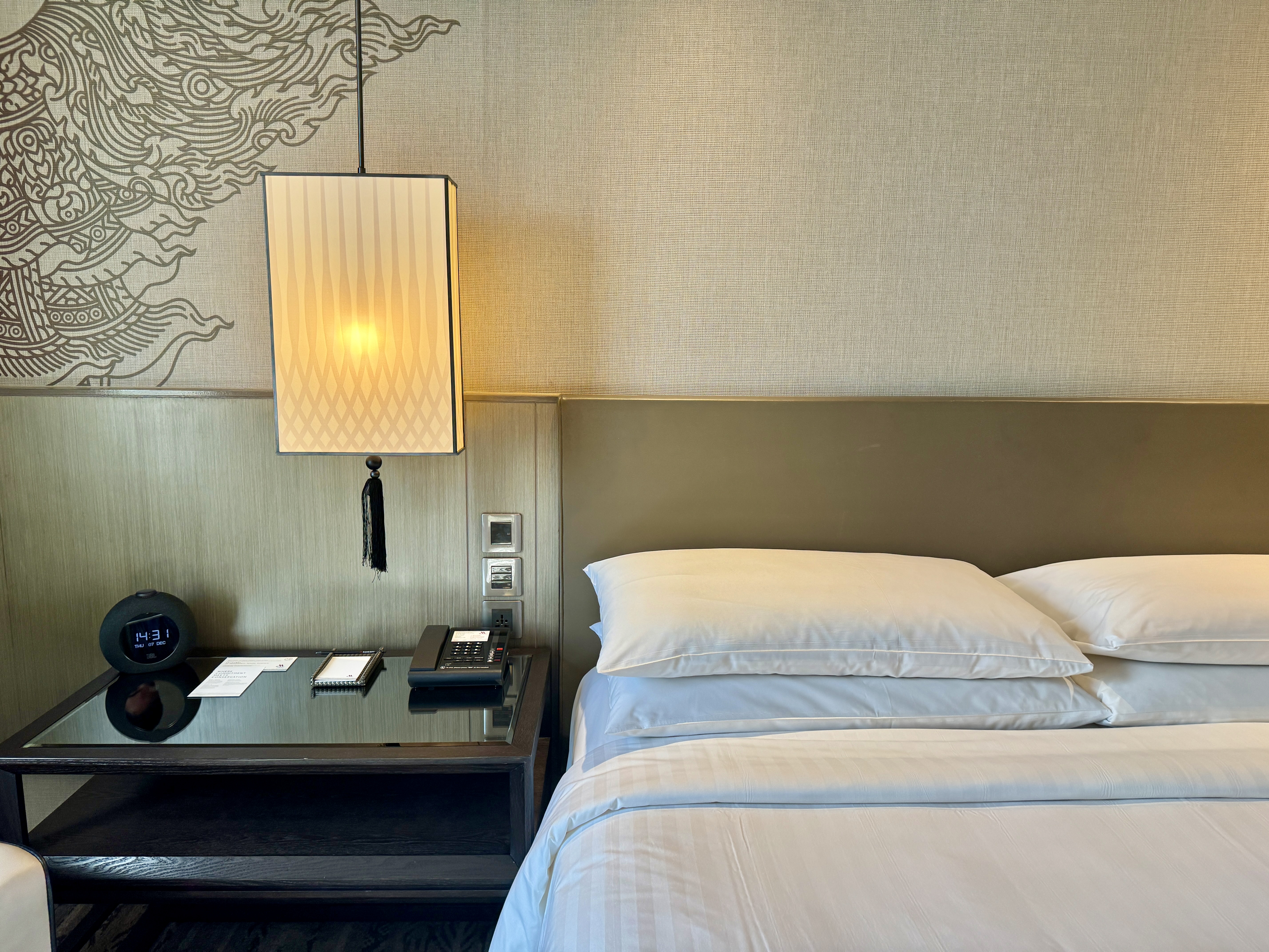 Bangkok Marriott Marquis Nightstand Bangkok Marriott Marquis Nightstand