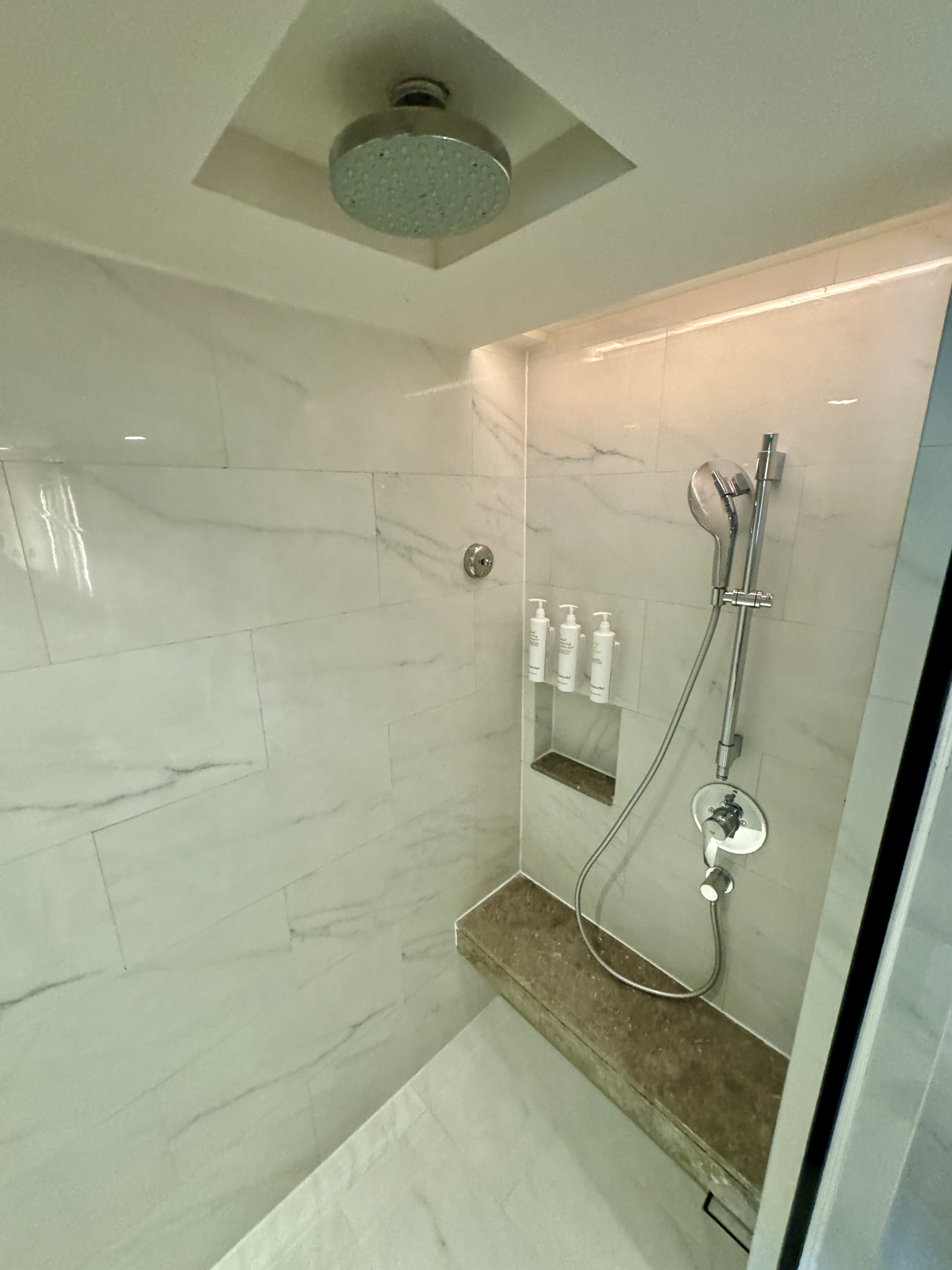 Bangkok Marriott Marquis Shower Bangkok Marriott Marquis Shower