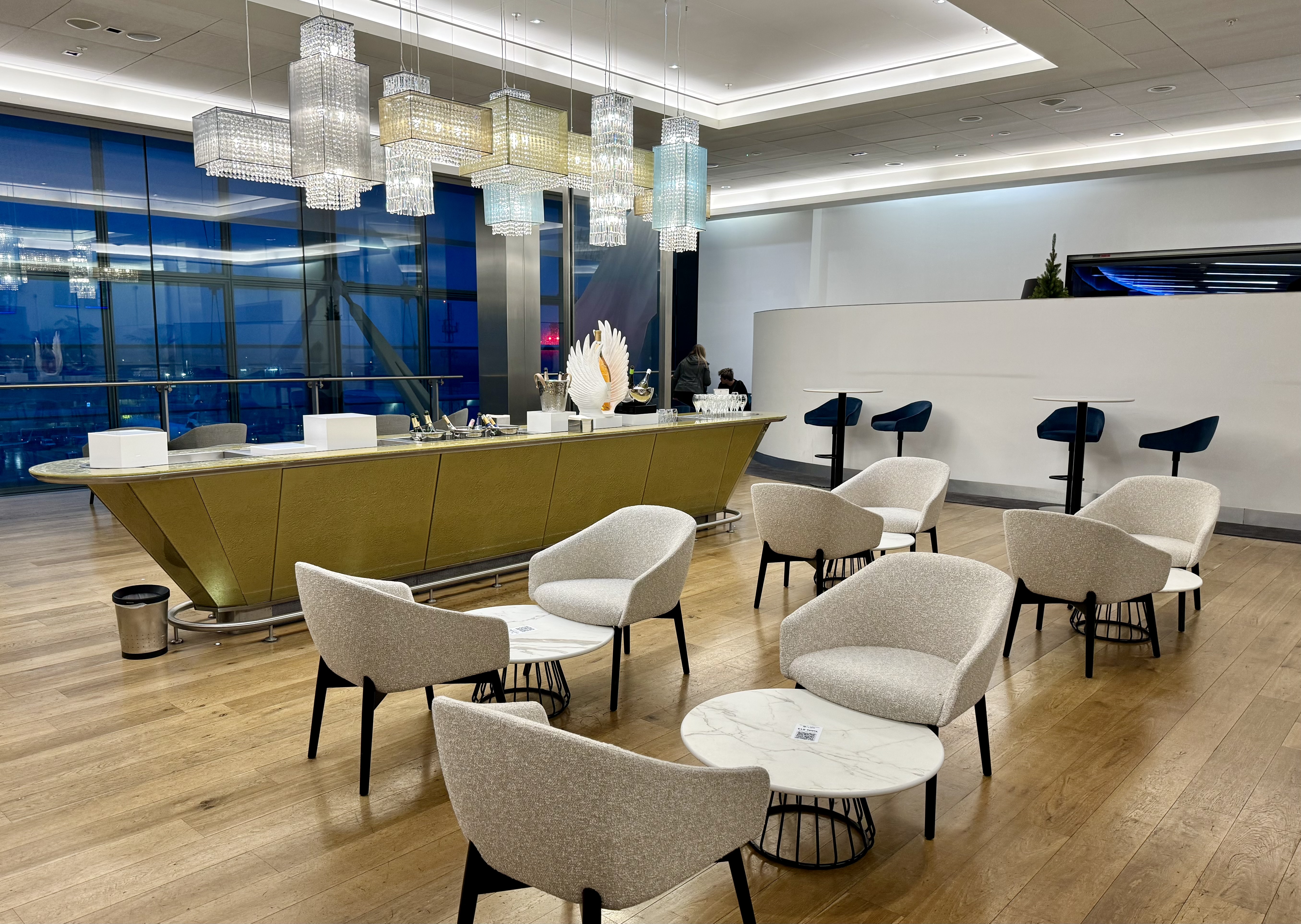 British Airways LHR Galleries First new seating 7