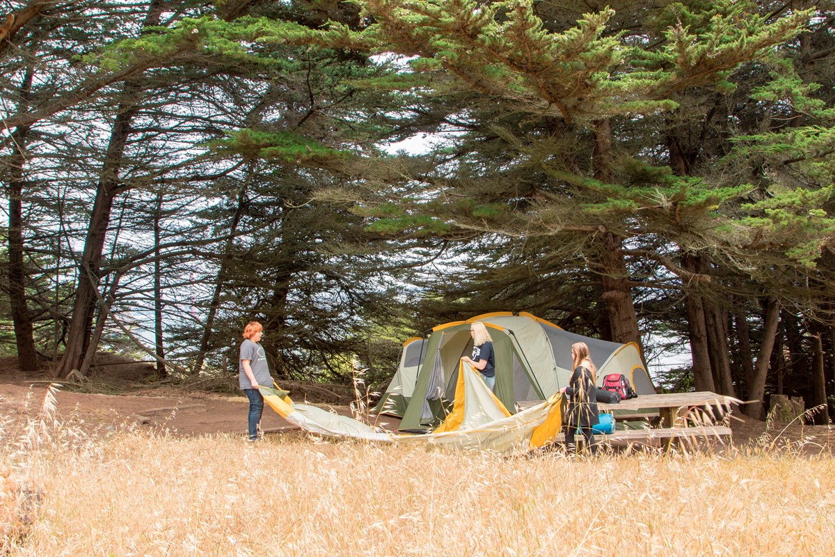 Camping Golden Gate Bridge