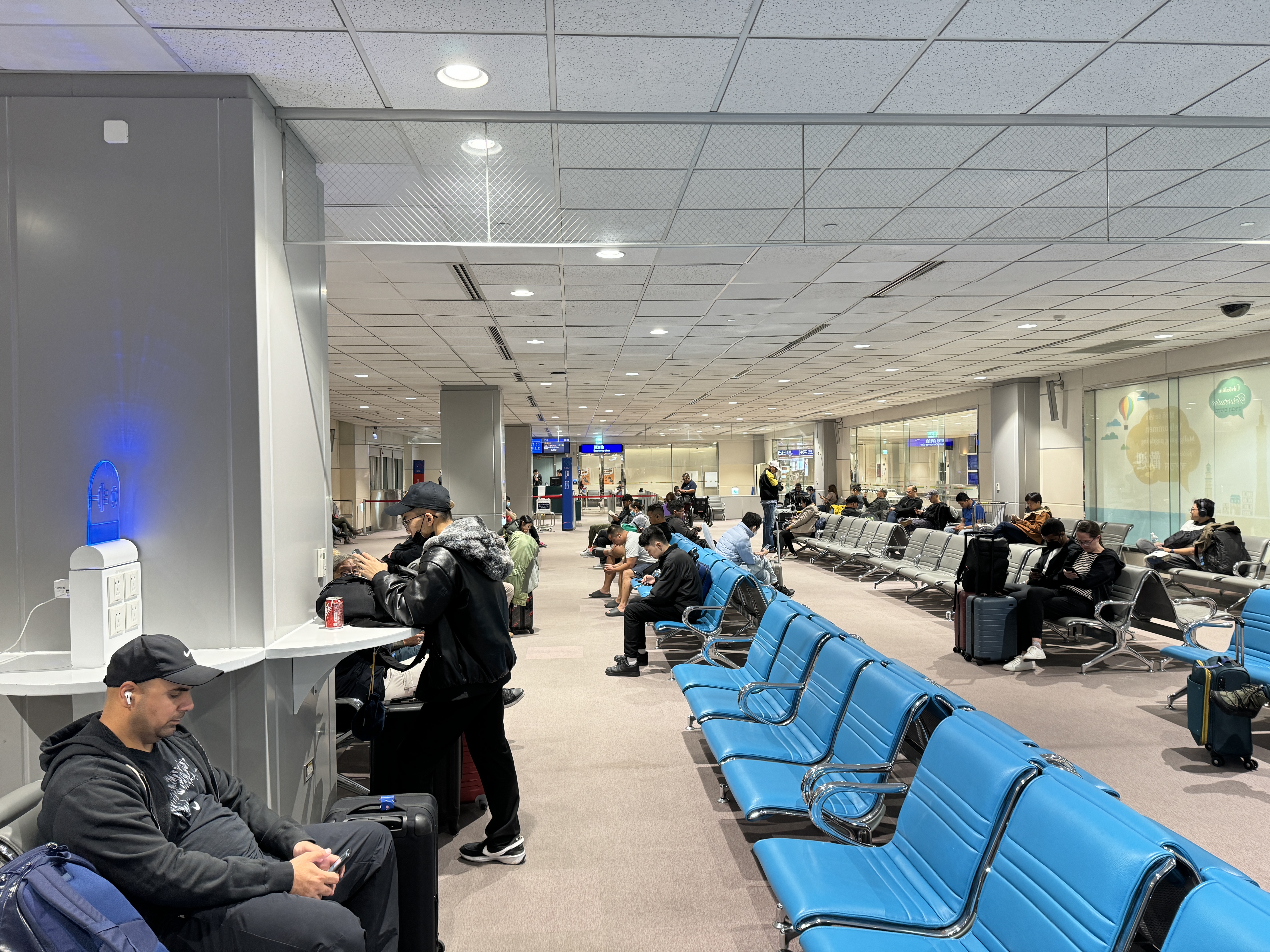 China Airlines A350 Business Class Gate D7 Seating Area China Airlines A350 Business Class Gate D7 Seating Area