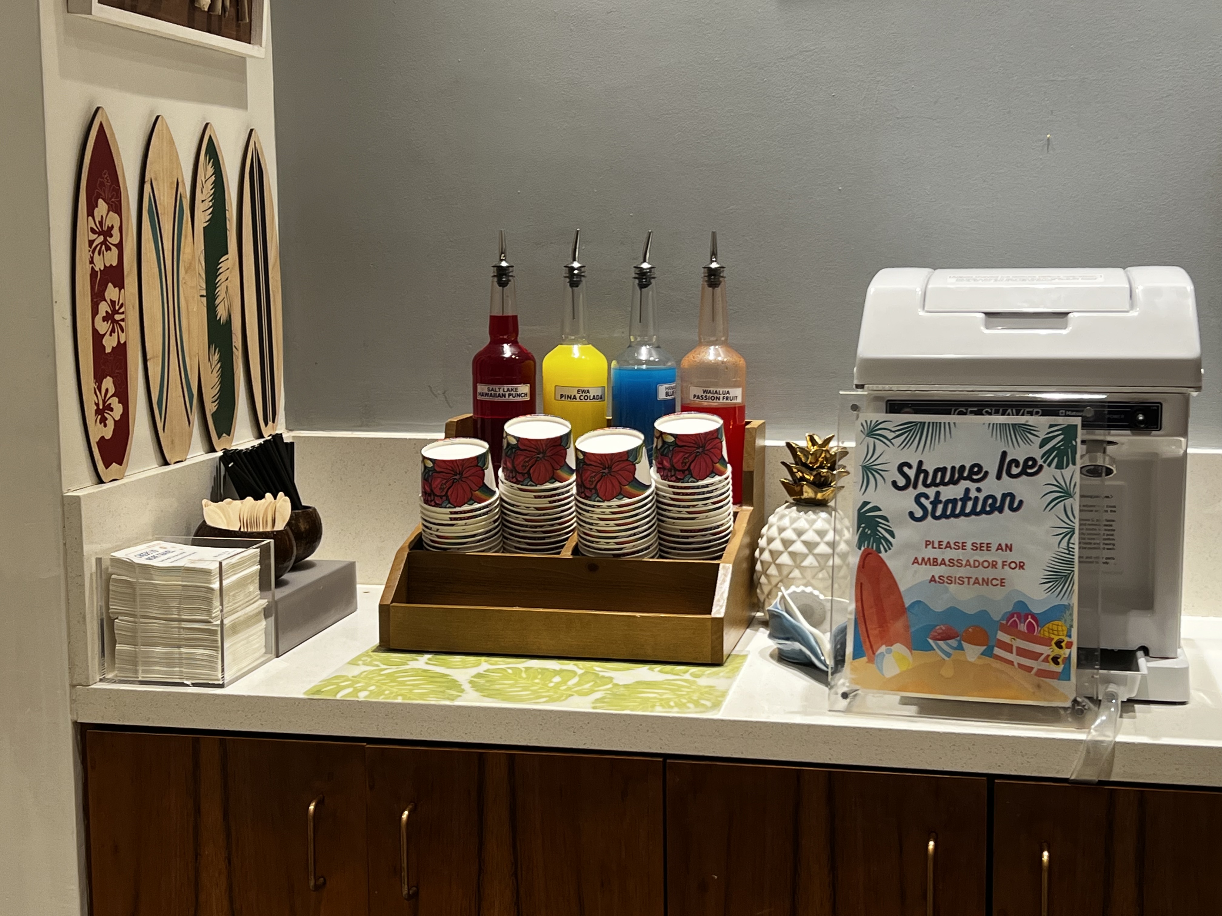 Delta Sky Club HNL Shaved Ice Corner Delta Sky Club HNL Shaved Ice Corner