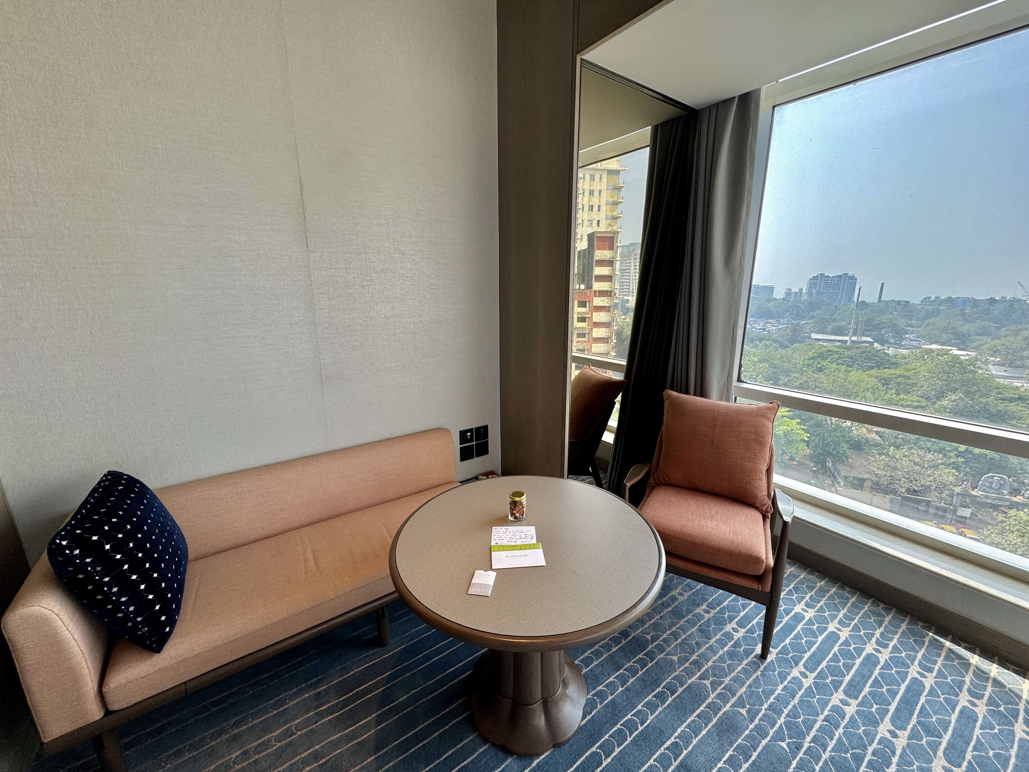 Four Seasons Mumbai Sitting Area