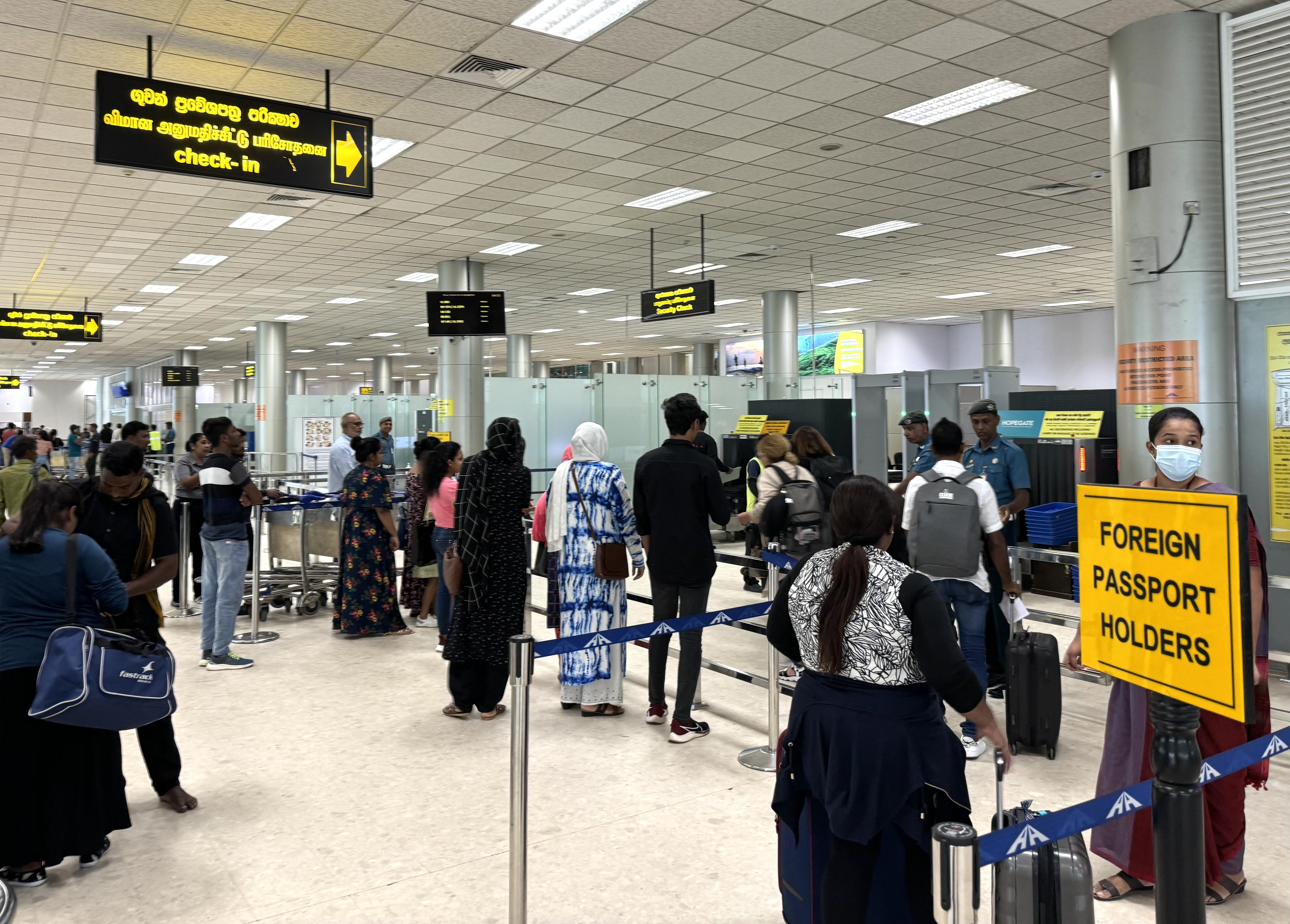 Gulf Air A321neo CMB pre check in security
