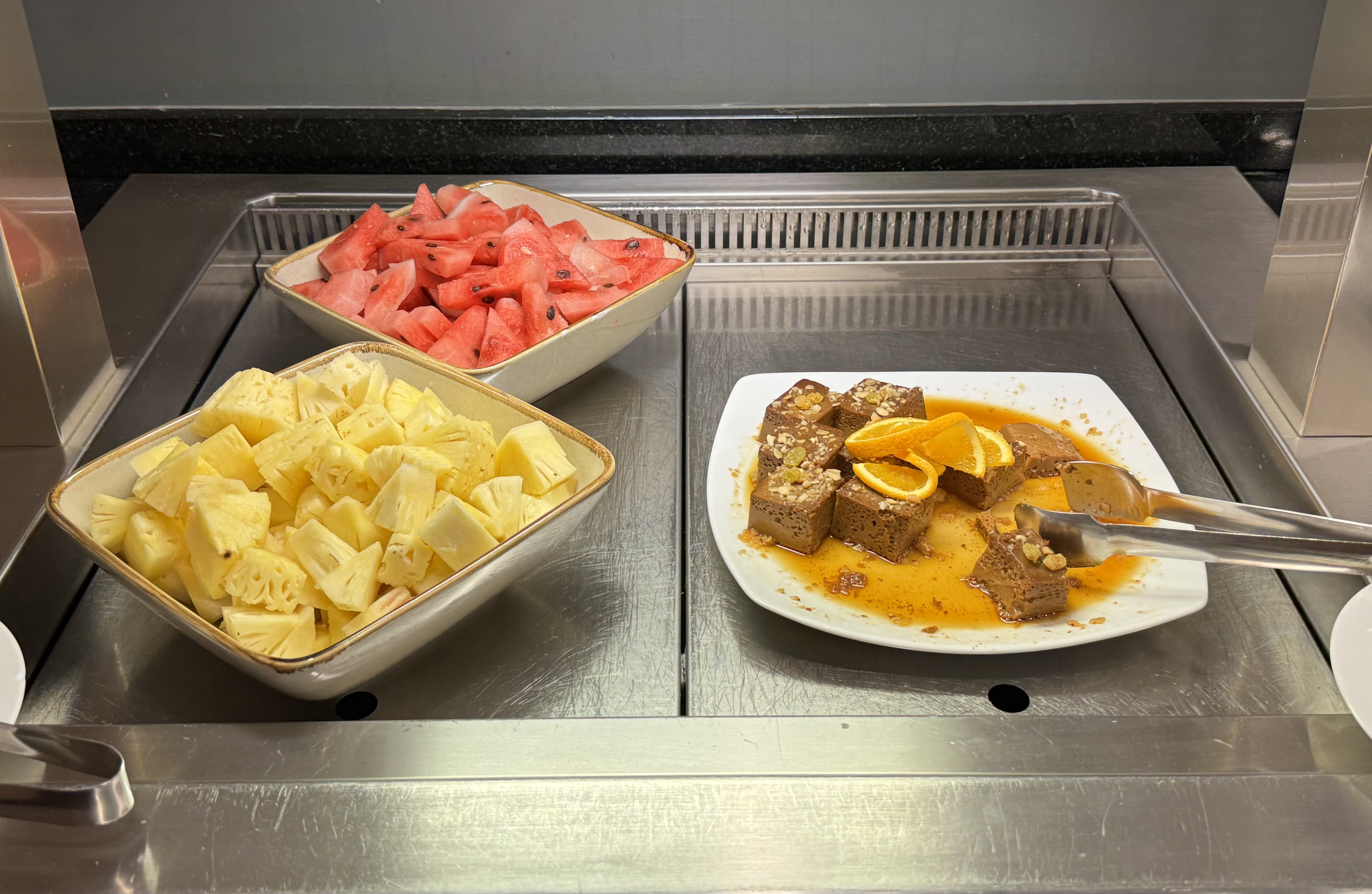 Gulf Air A321neo business class CMB Araliya Lounge FnB desserts