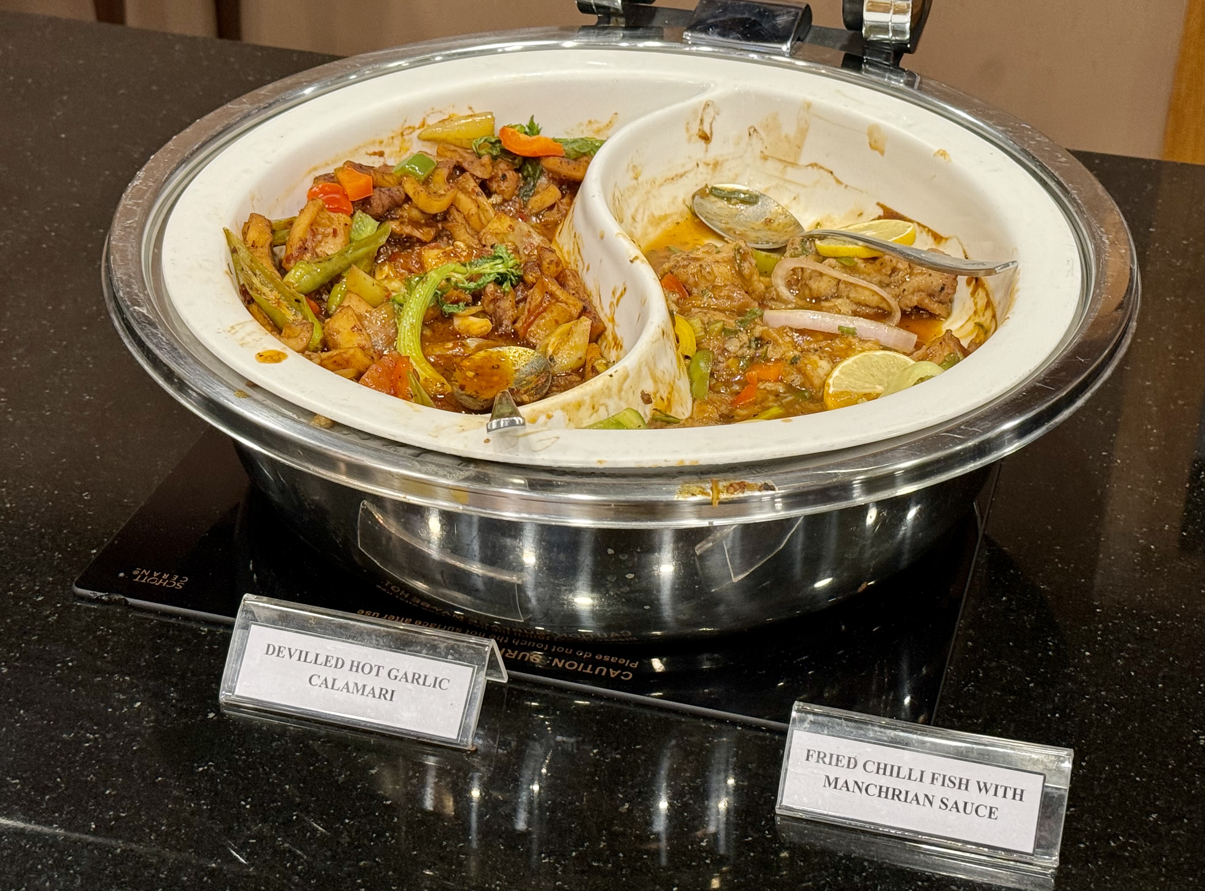 Gulf Air A321neo business class CMB Araliya Lounge FnB hot food 