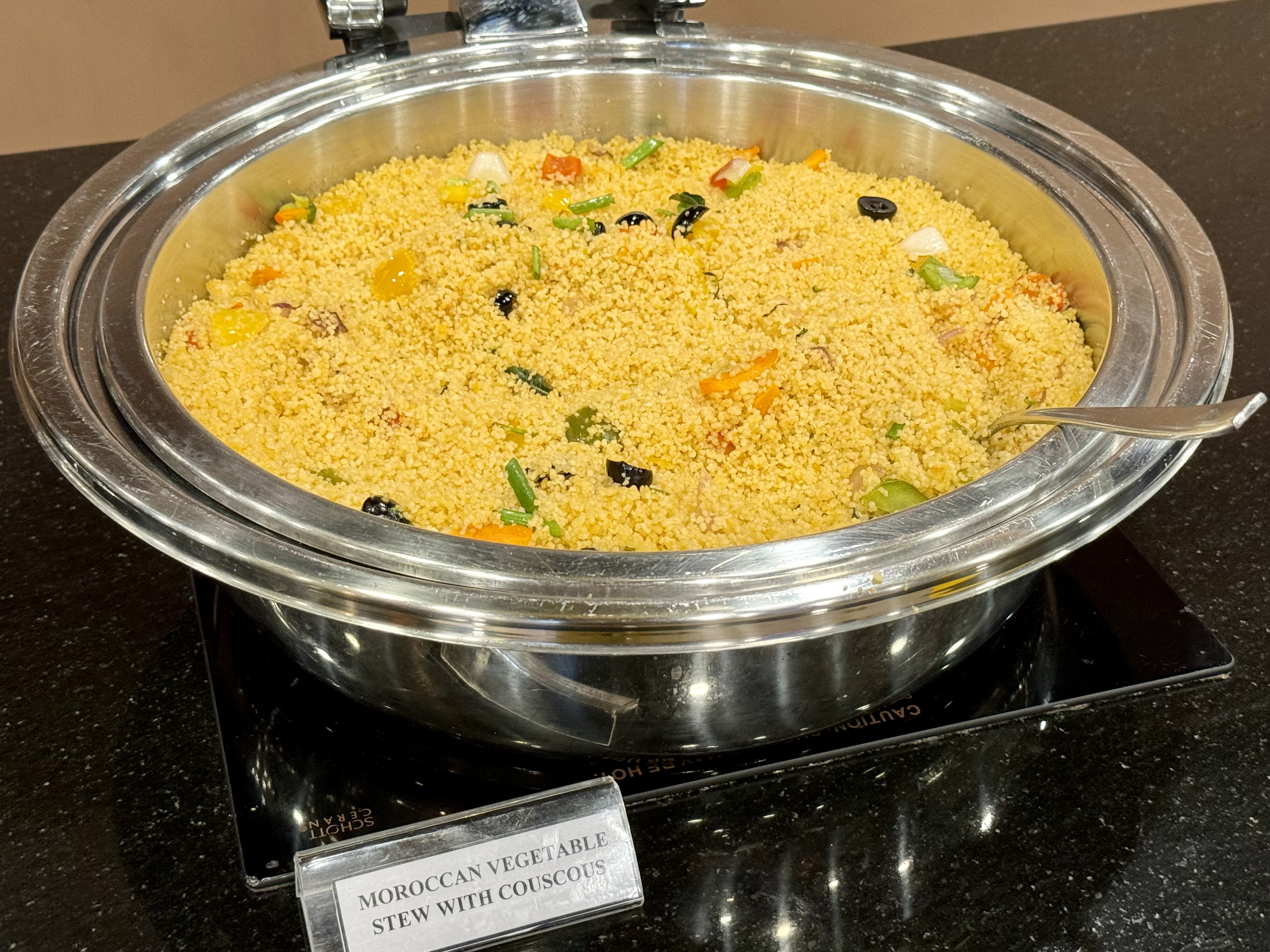Gulf Air A321neo business class CMB Araliya Lounge FnB hot food 