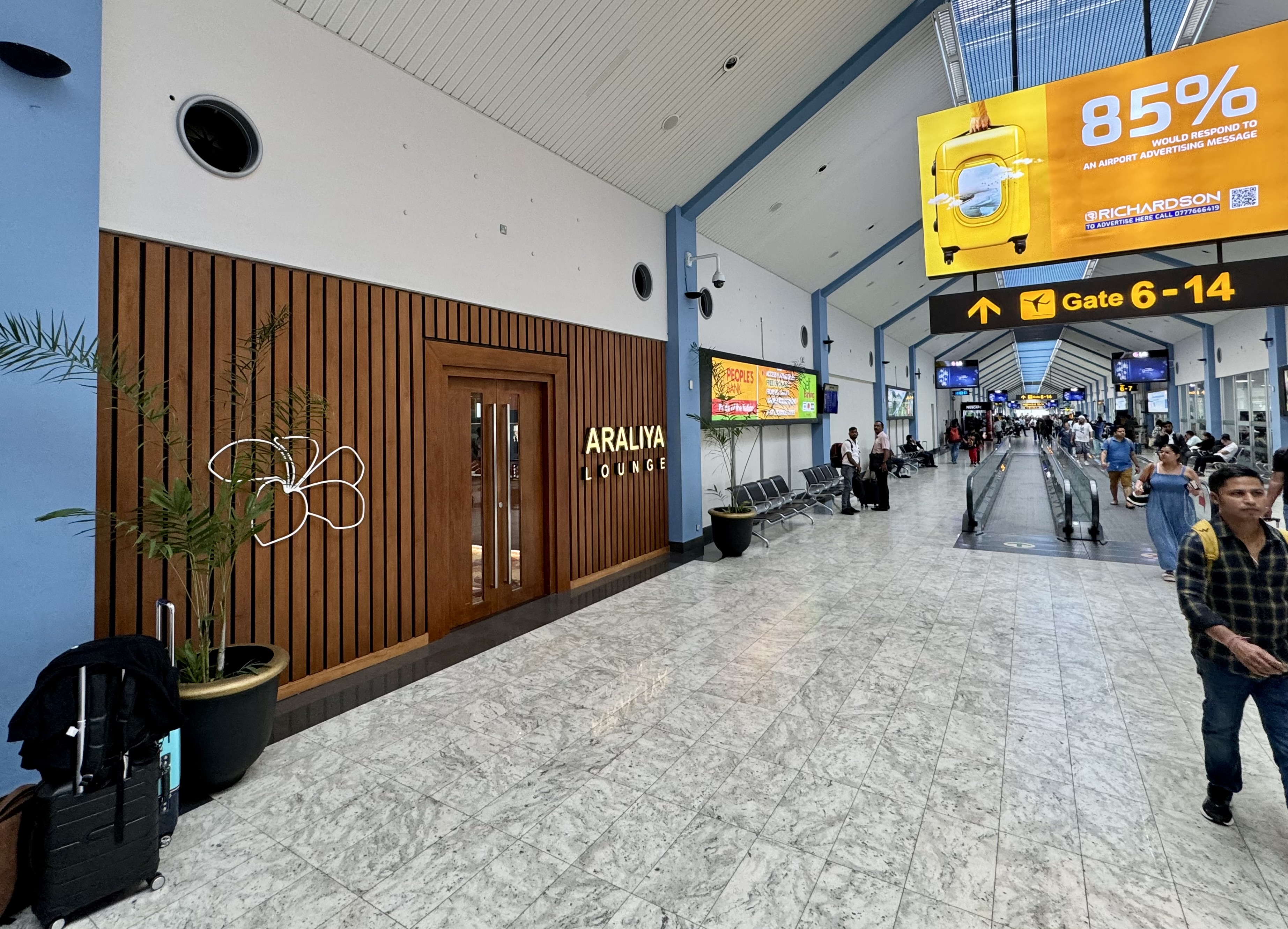 Gulf Air A321neo business class CMB Araliya Lounge entrance