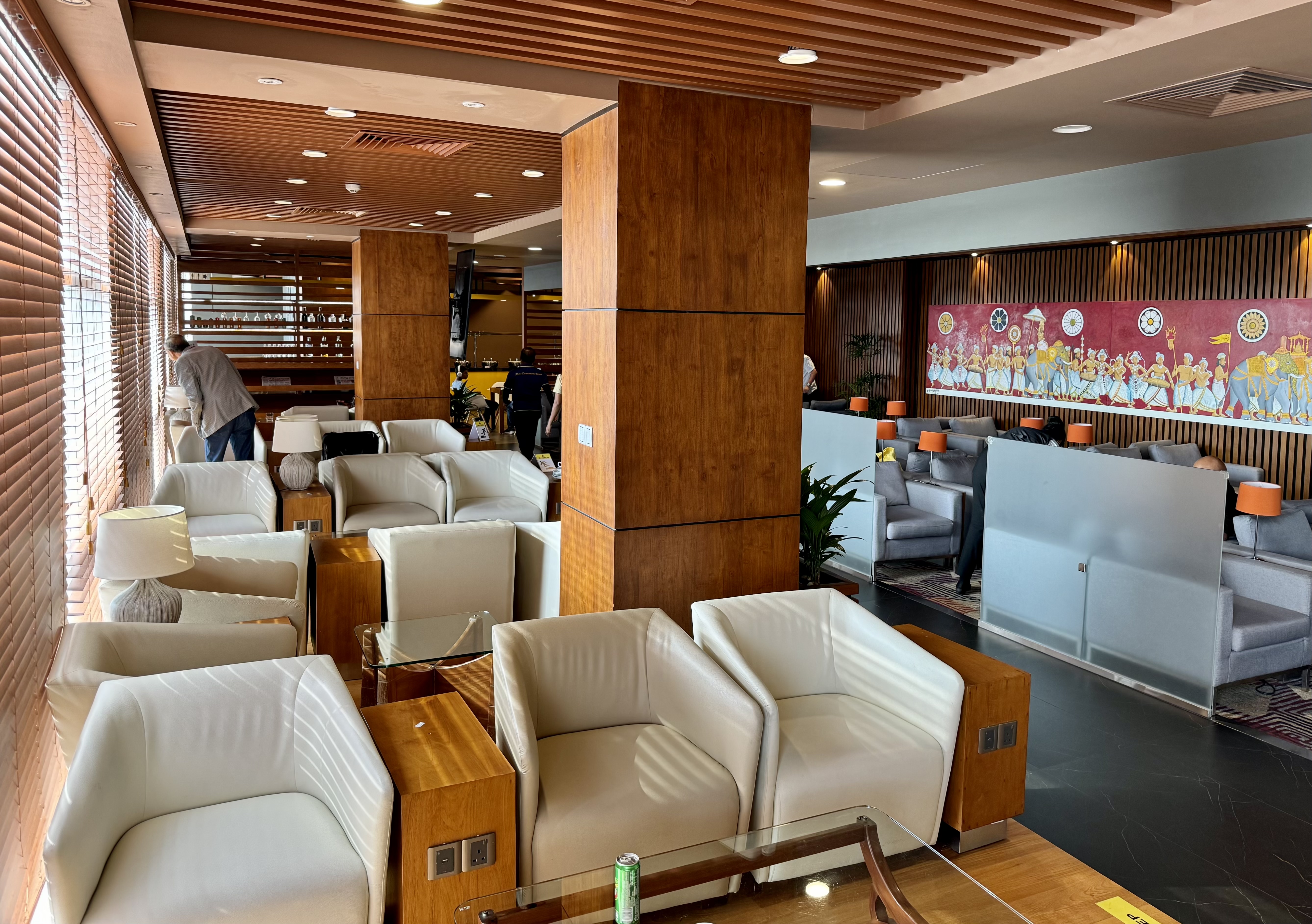 Gulf Air A321neo business class CMB Araliya Lounge seating 2