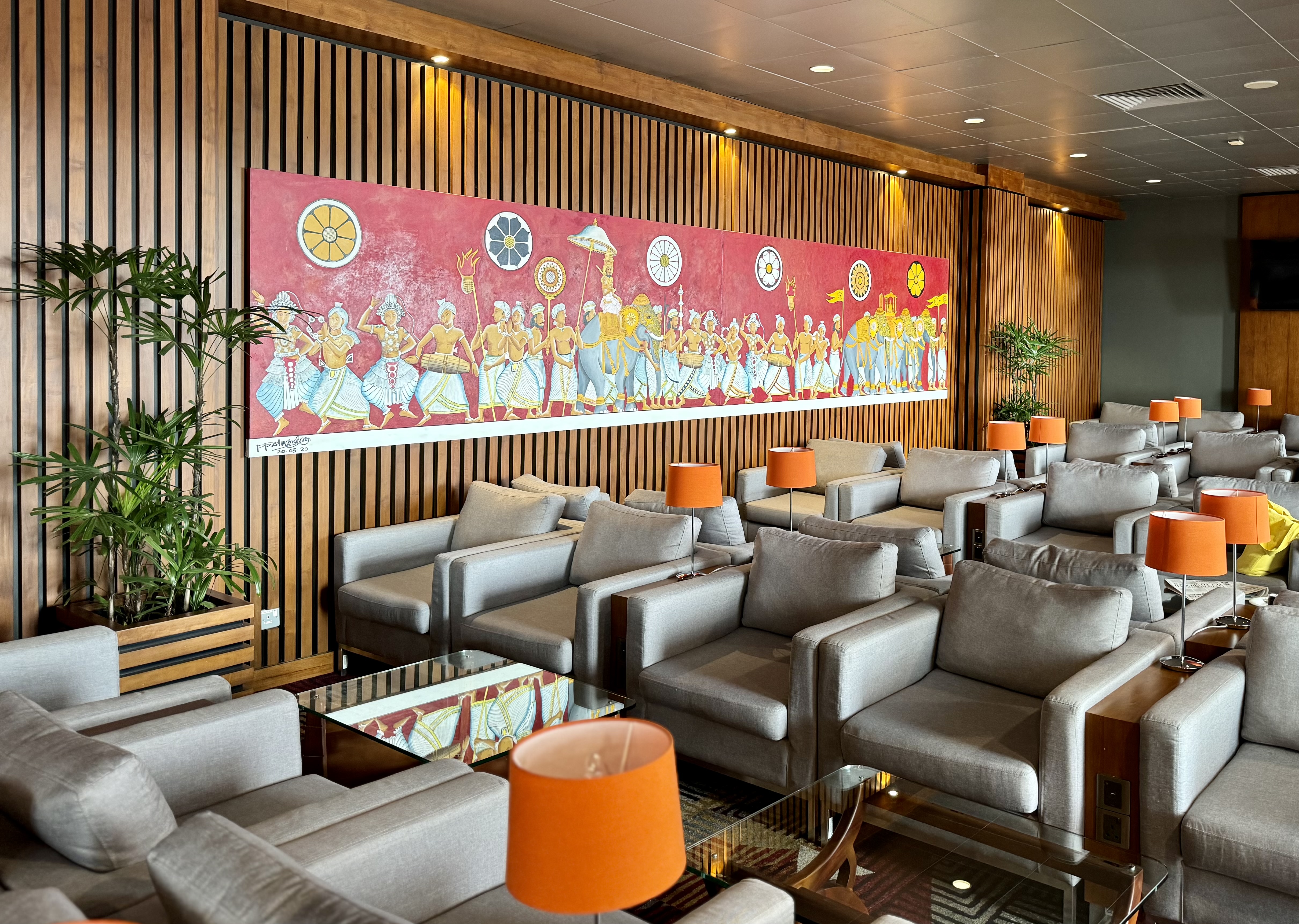 Gulf Air A321neo business class CMB Araliya Lounge seating 3