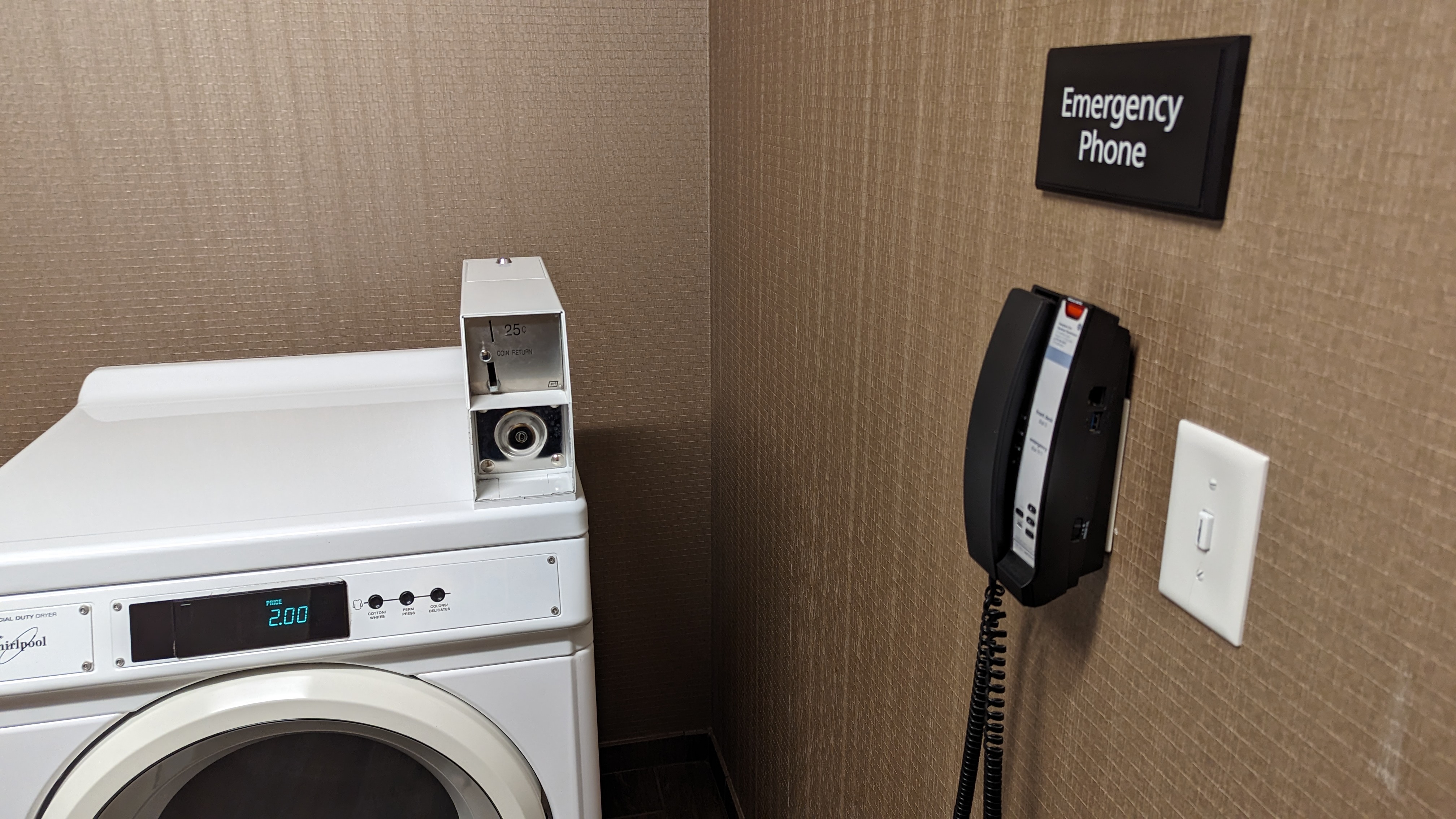 Hampton Inn Houston Downtown guest laundry phone