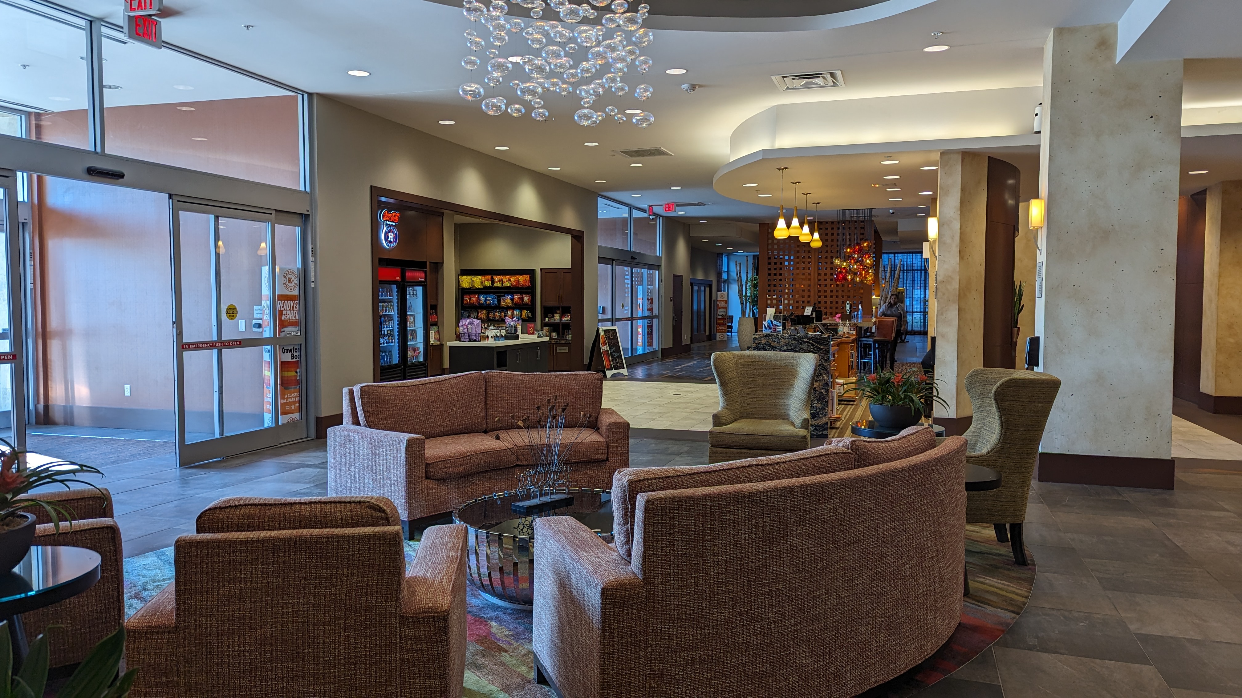 Hampton Inn Houston Downtown lobby entrance seating