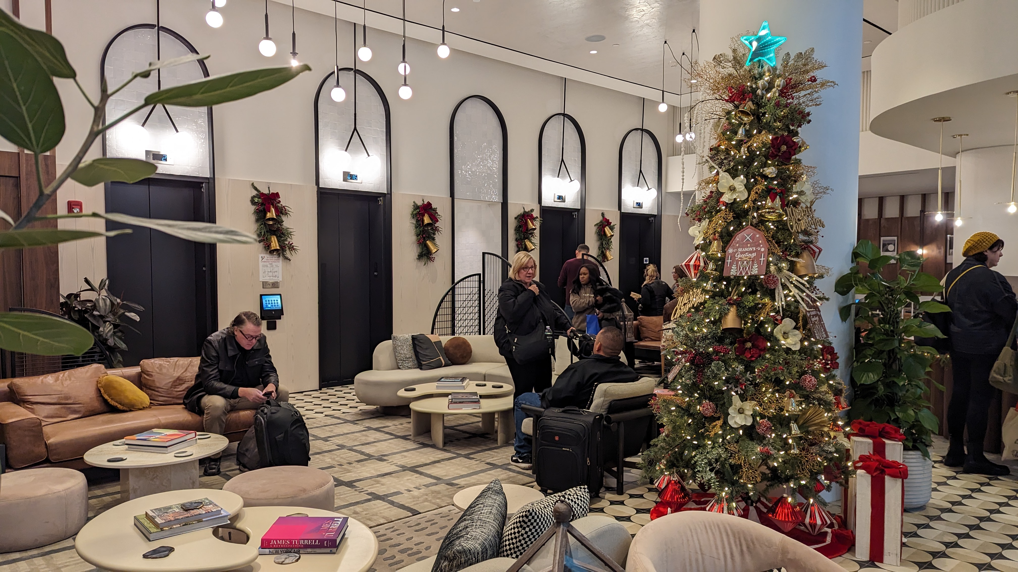 Motto by Hilton New York City Times Square lobby seating