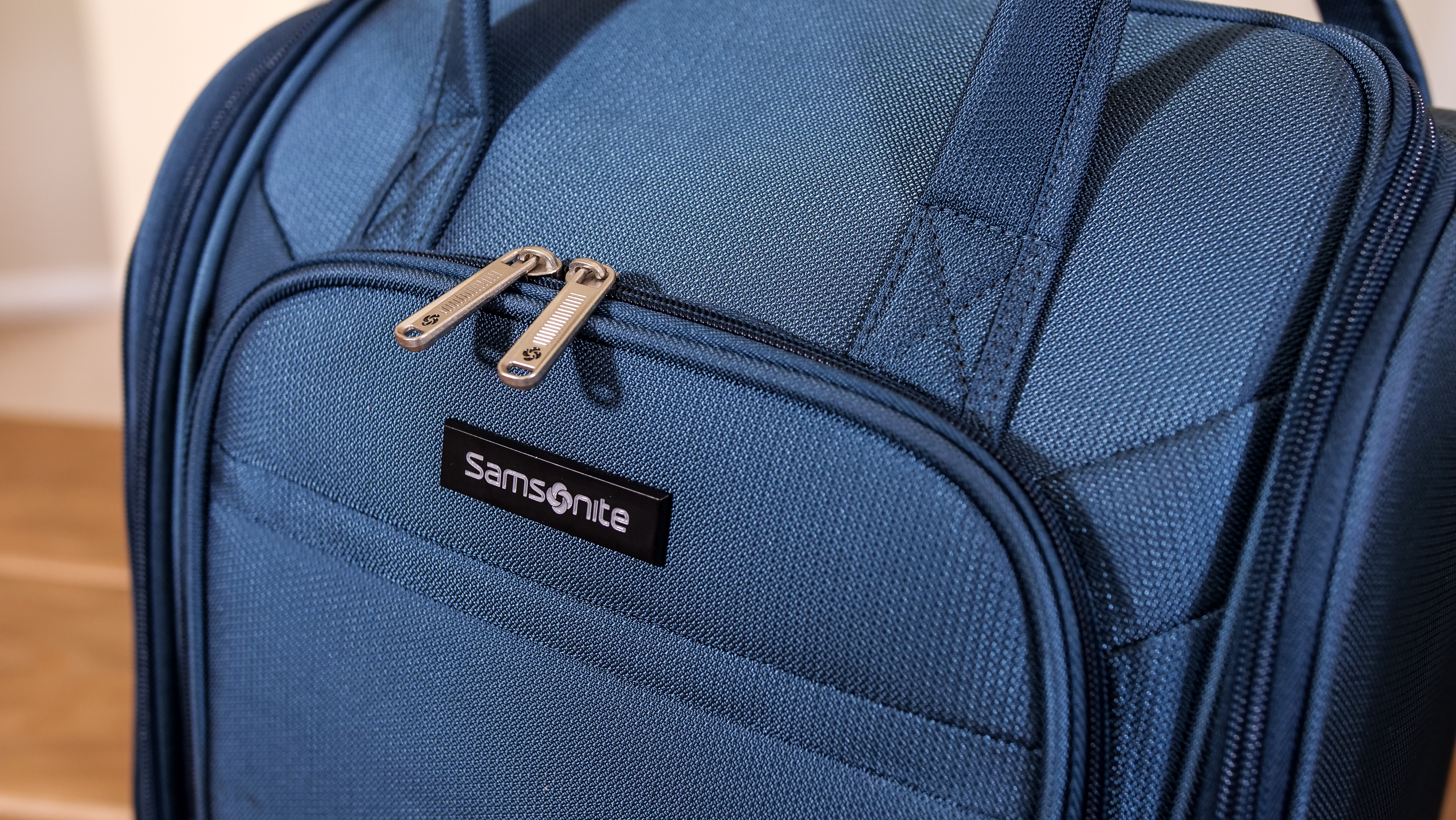 Samsonite Ascella X Softside Style and Look Samsonite Ascella X Softside Style and Look