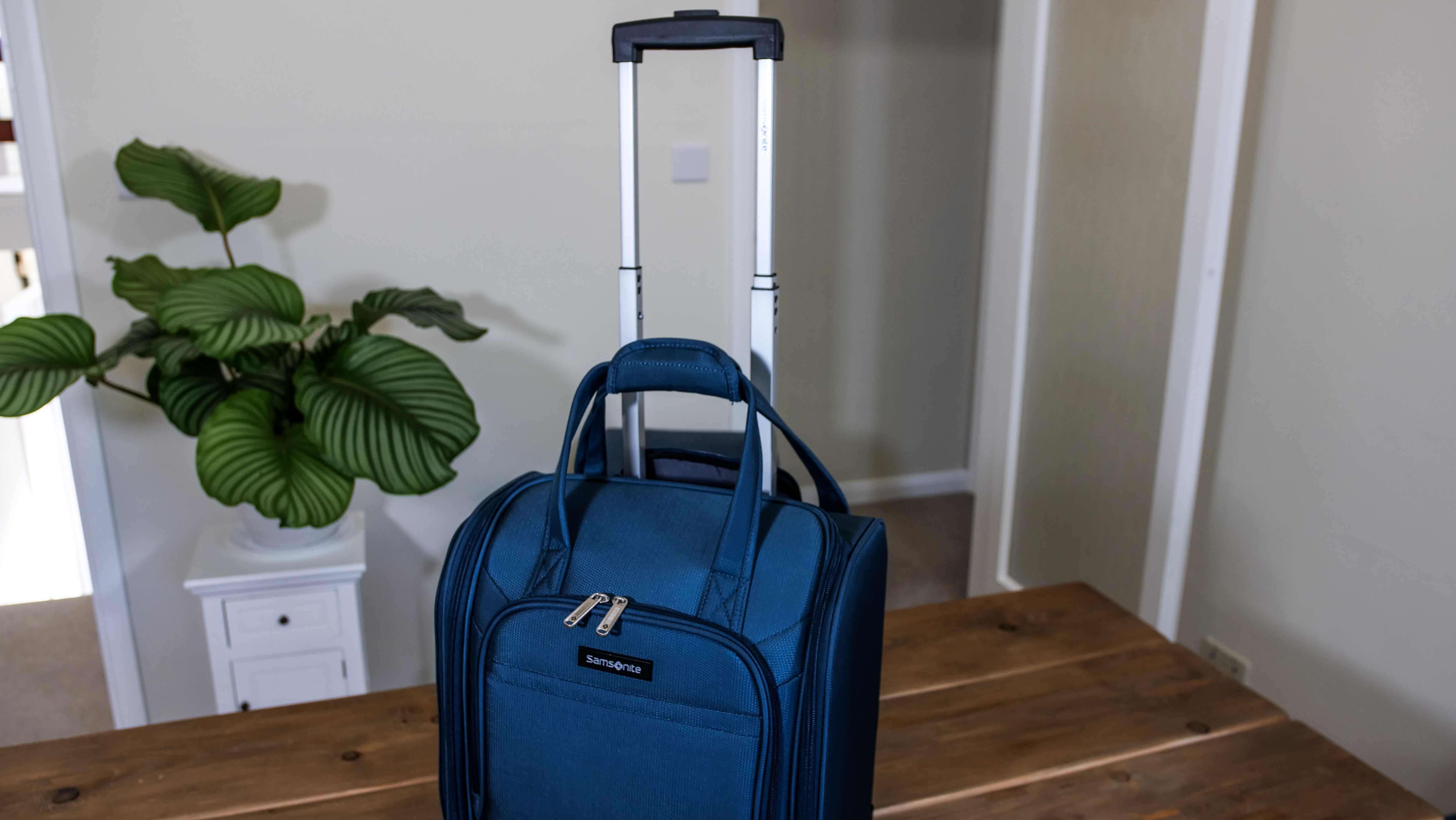 Samsonite Ascella X Softside Telescopic Handle Samsonite Ascella X Softside Telescopic Handle