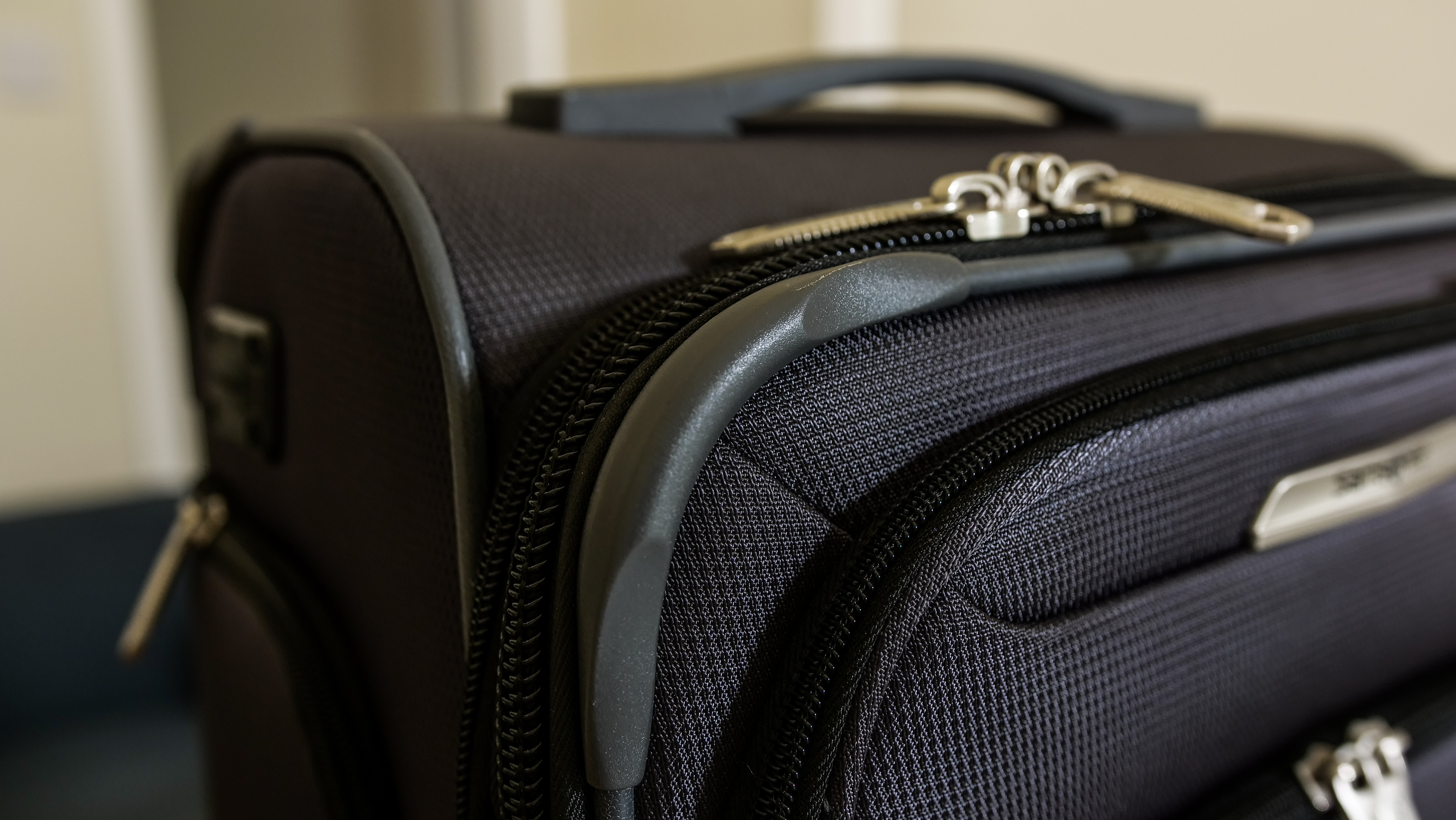 Samsonite Solyte DLX Corner Protectors Samsonite Solyte DLX Corner Protectors