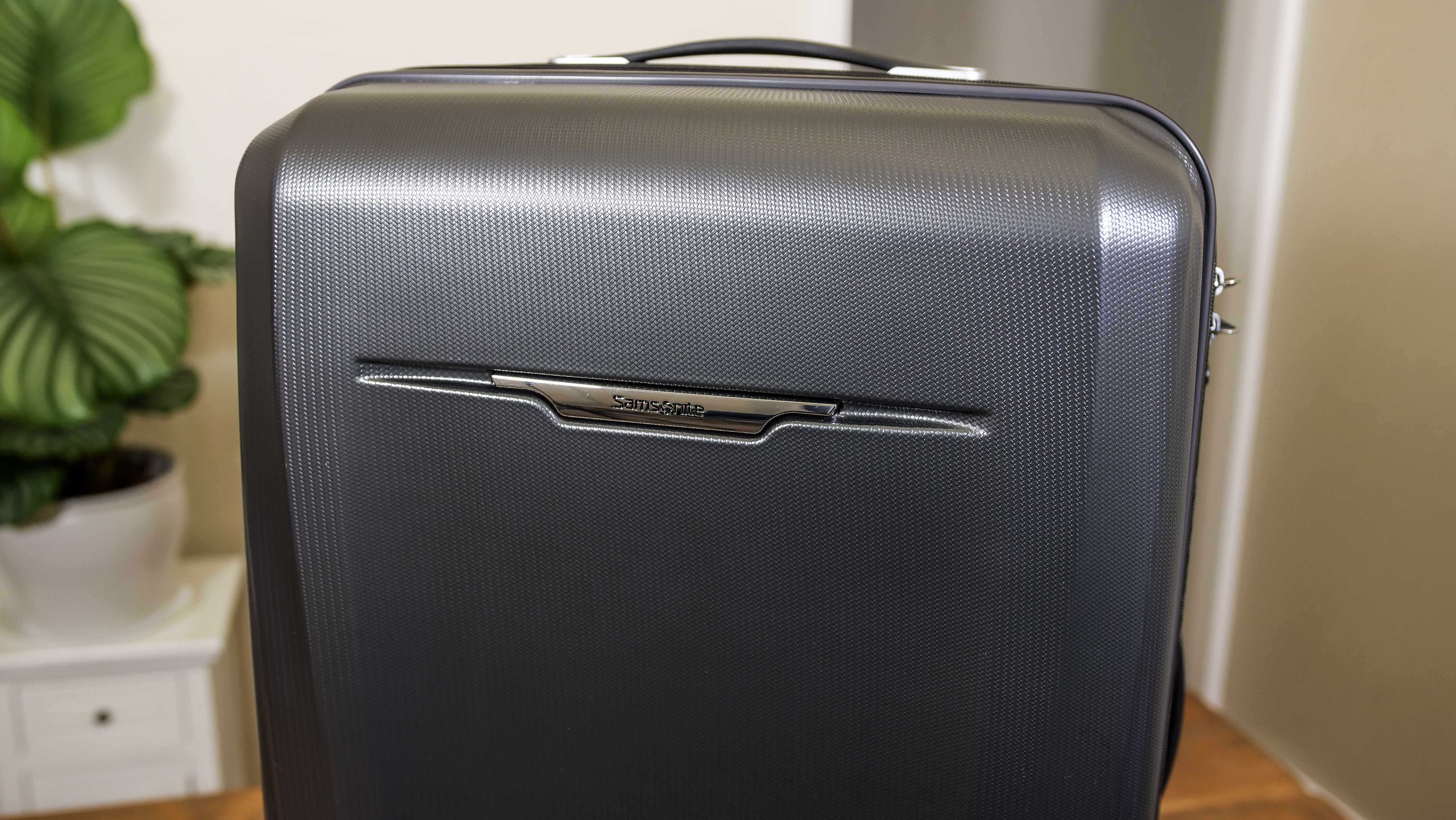 Samsonite Winfield 3 DLX Style and Look