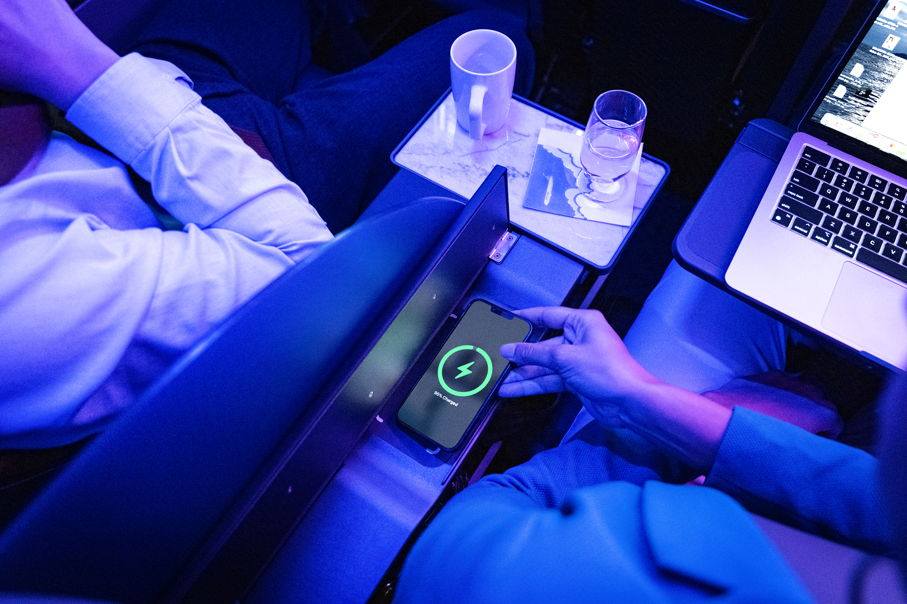 United A321neo WirelessCharging 1