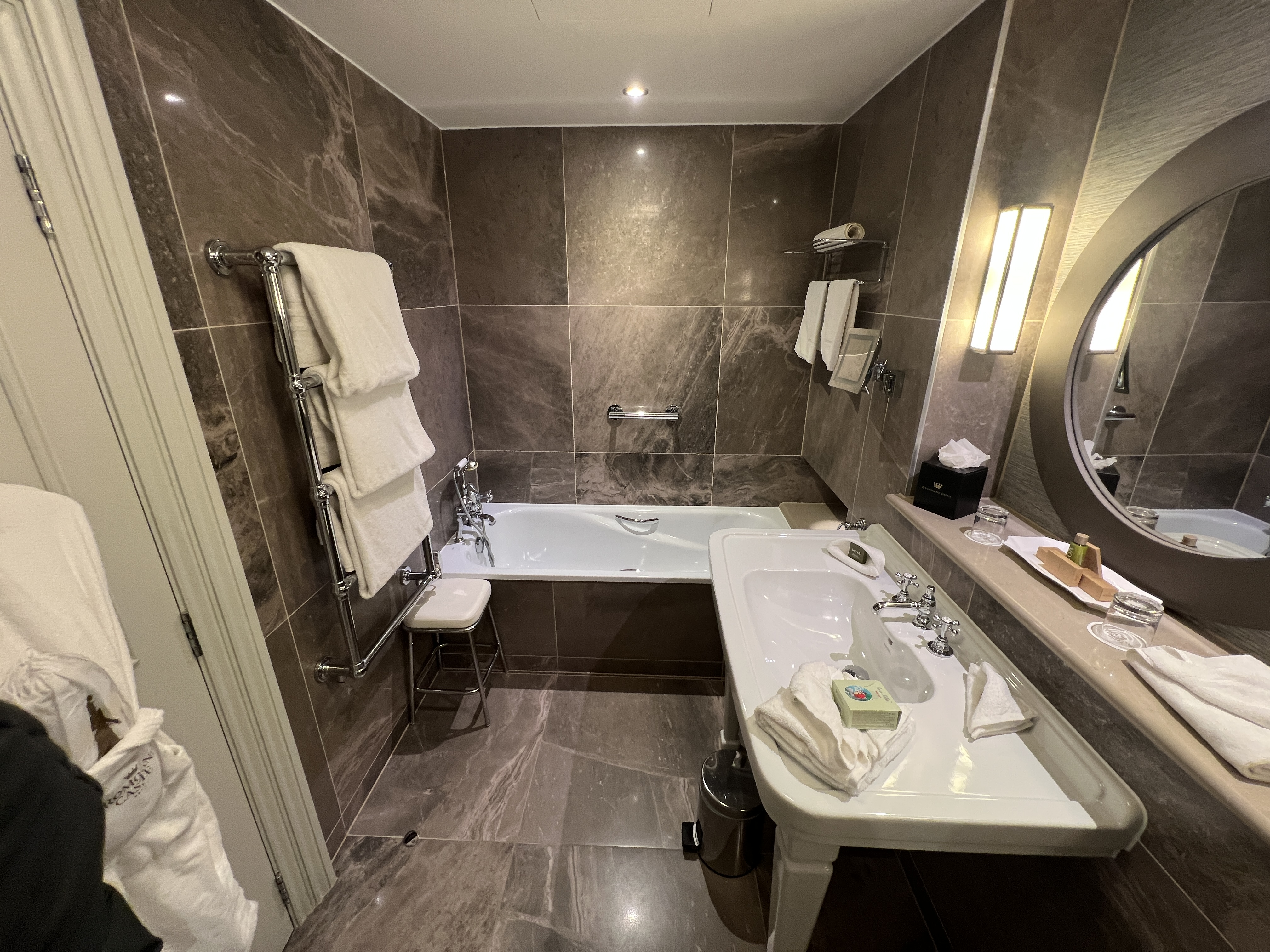 Dromoland bathtub Dromoland bathtub