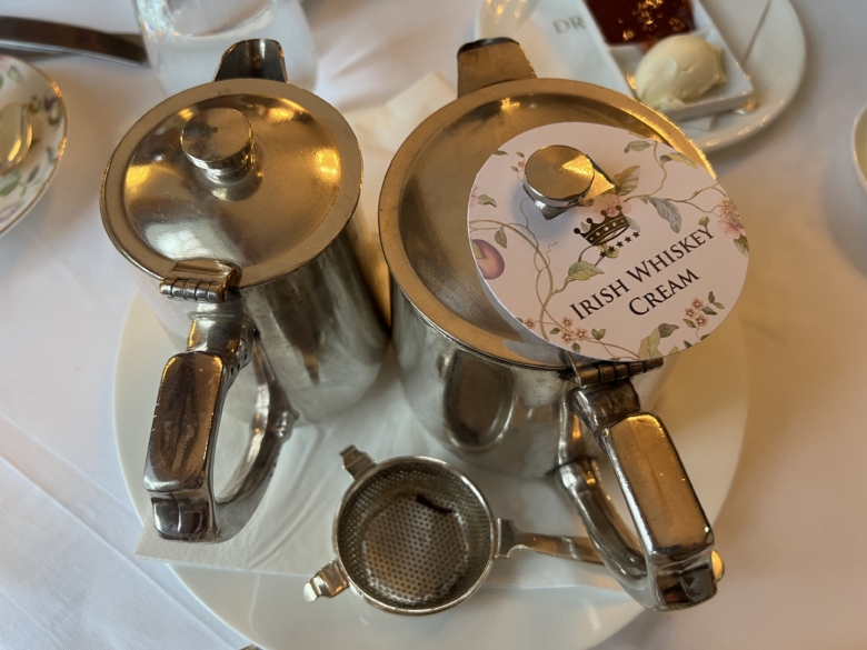 Dromoland Castle Mrs. White's Afternoon Tea flavor Dromoland Castle Mrs. White's Afternoon Tea flavor