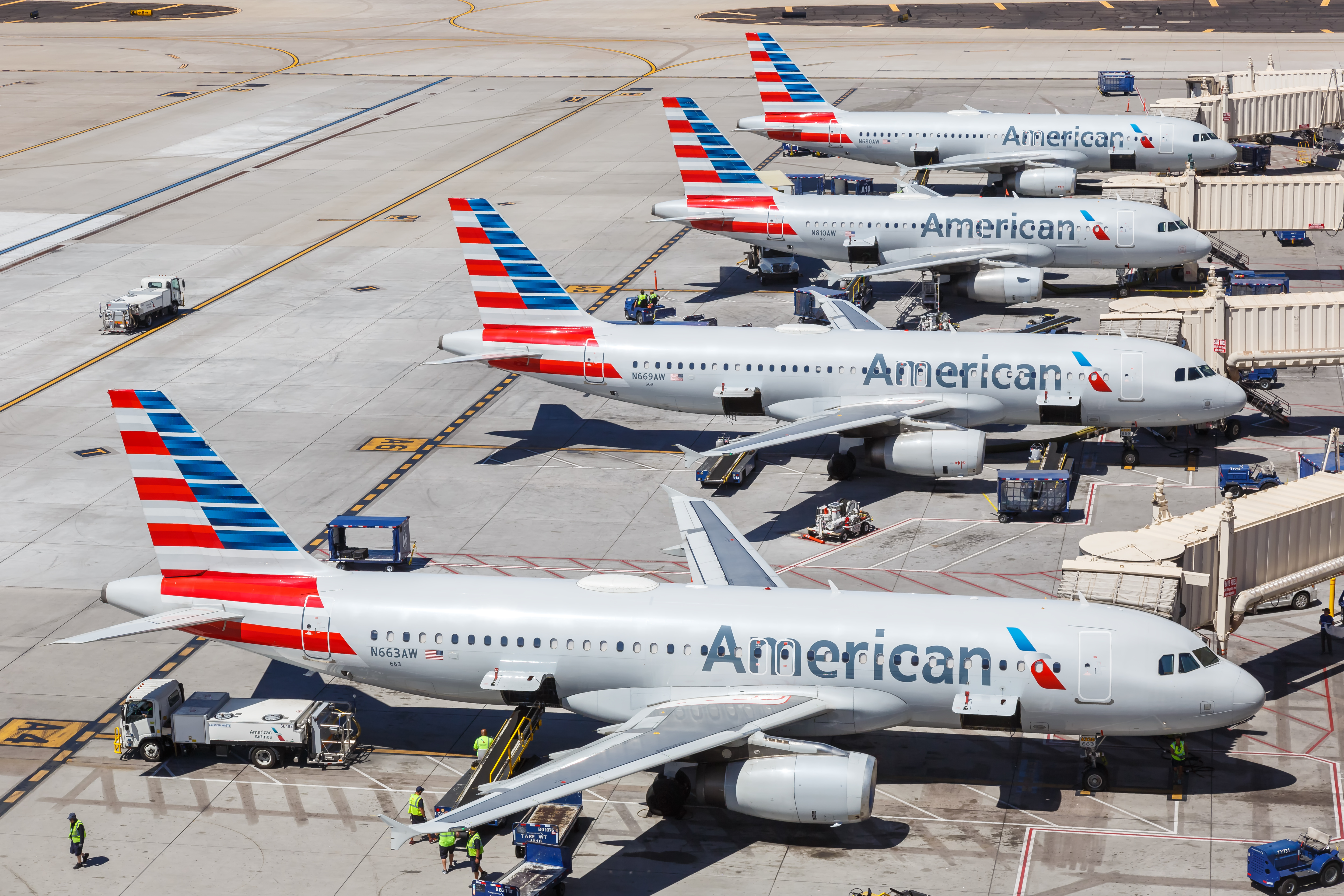 American Airlines lineup at airport American Airlines lineup at airport