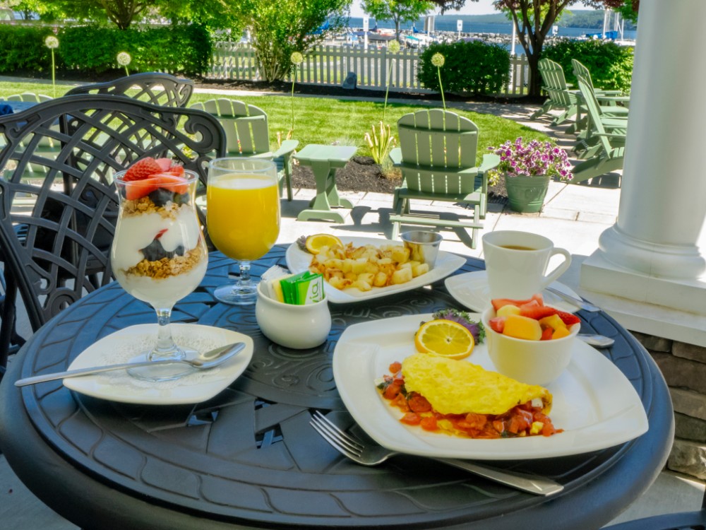 Blue Pointe Grill