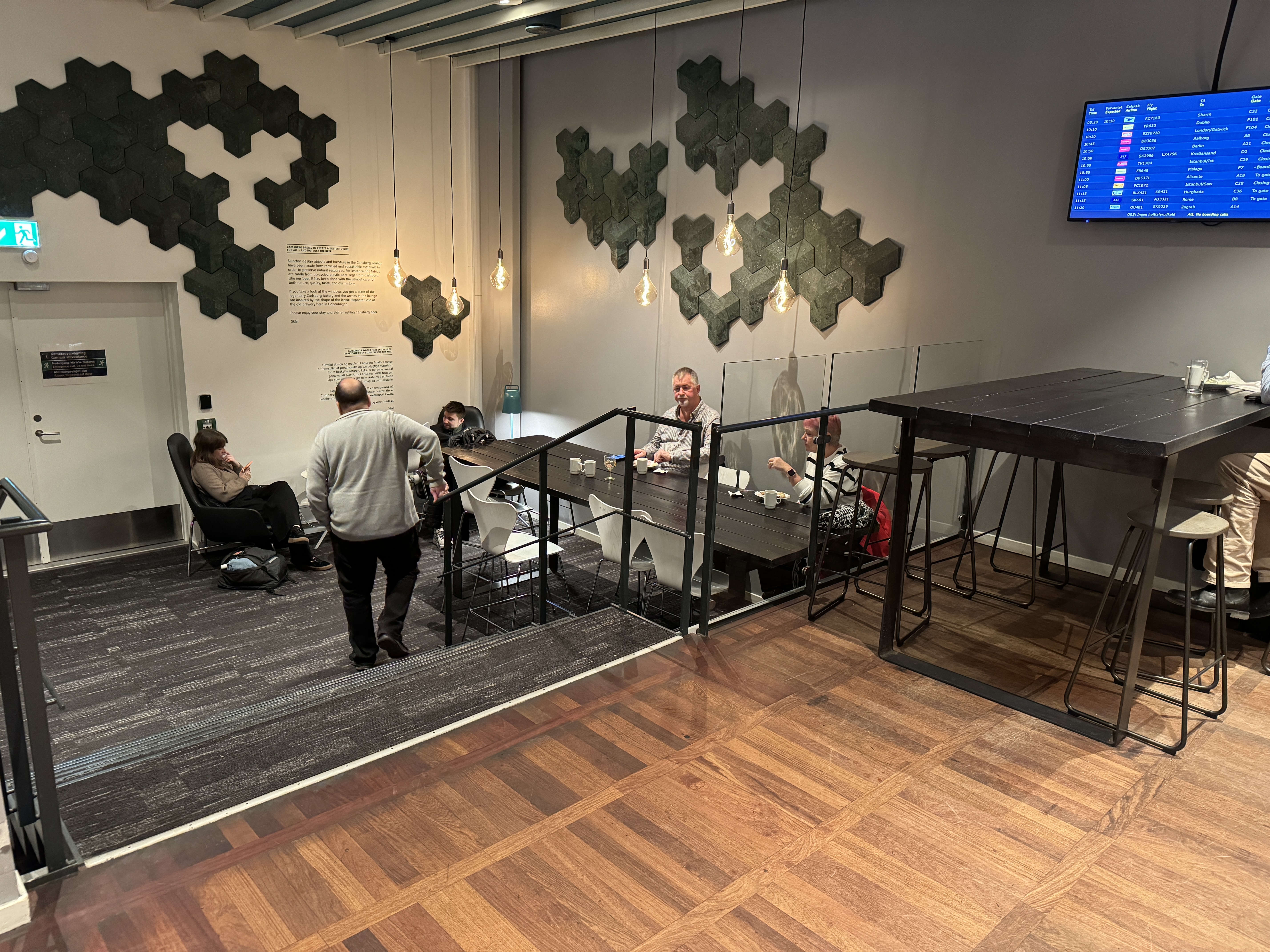 Carlsberg Aviator Lounge CPH recessed seating area Carlsberg Aviator Lounge CPH recessed seating area