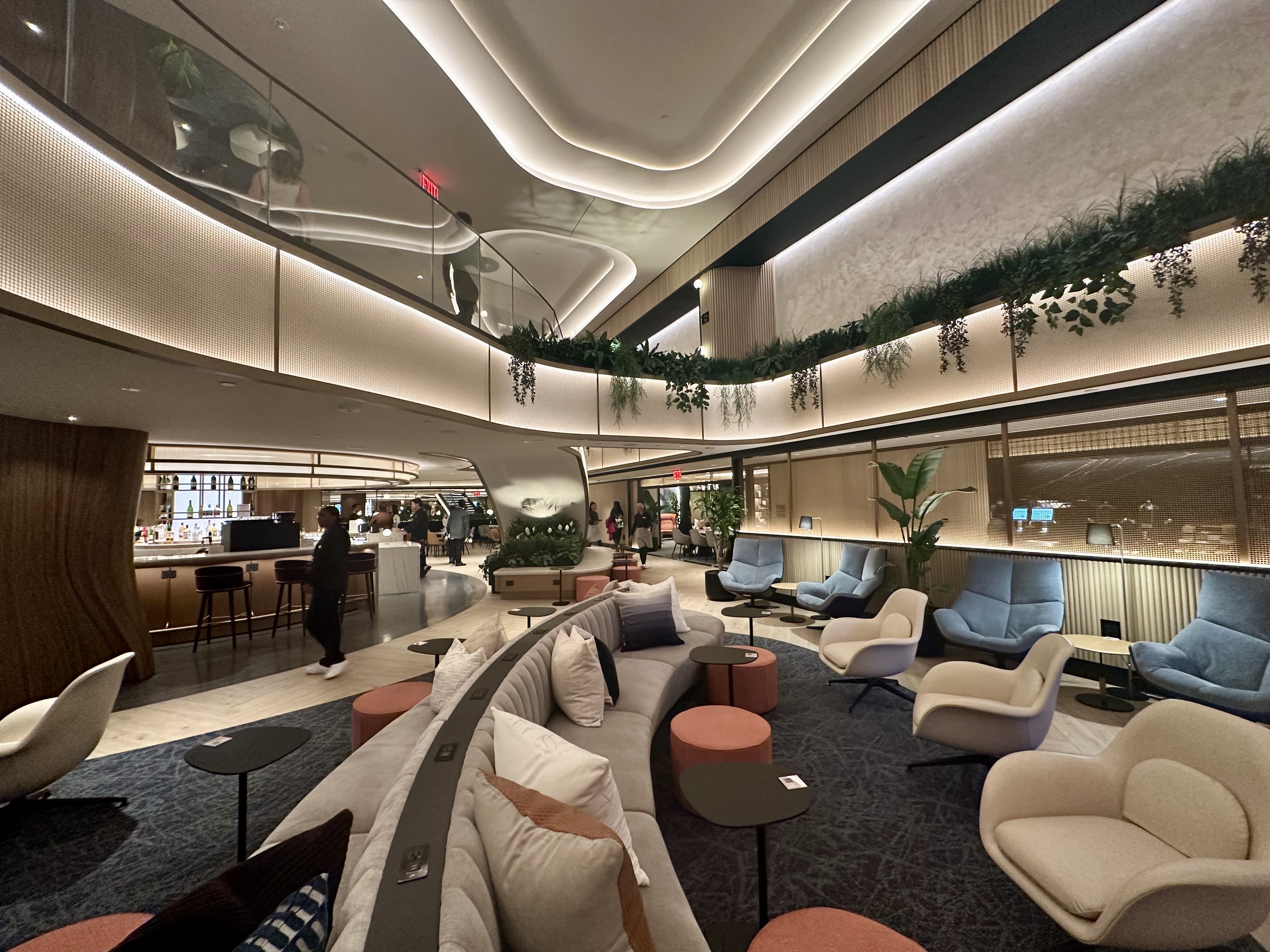 Chase LGA lounge