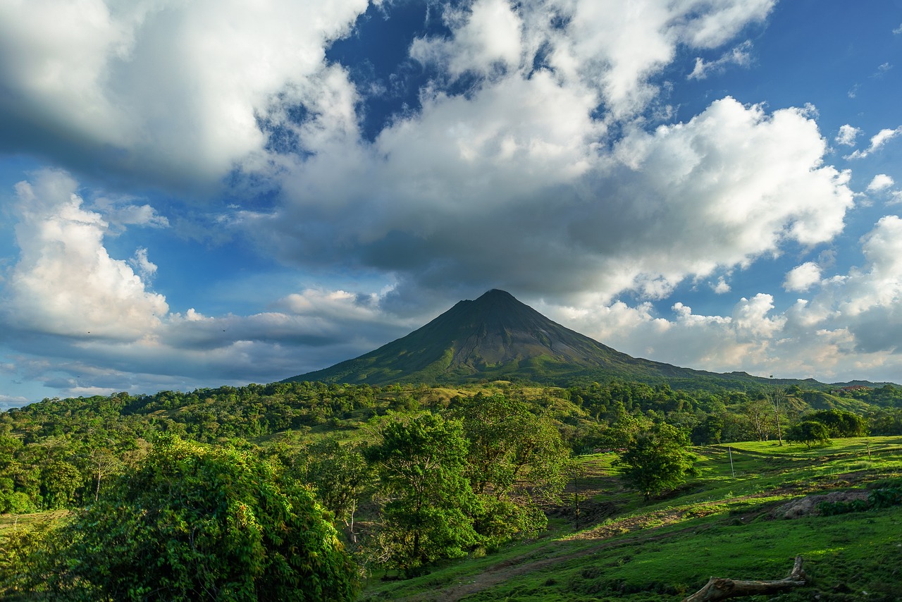 Costa Rica volcano Costa Rica volcano