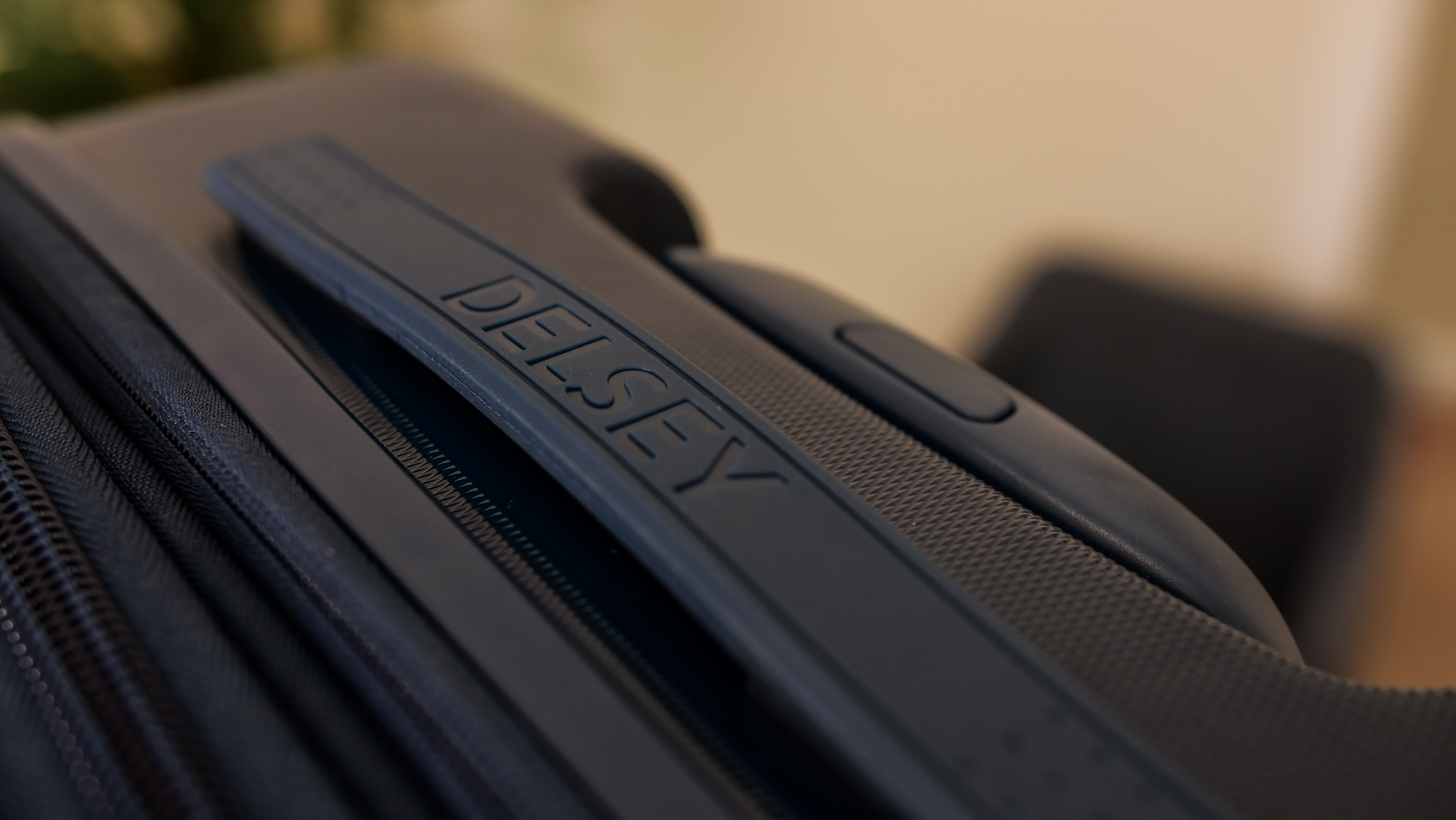 Delsey Comete 3.0 Spinner Carry handle Delsey Comete 3.0 Spinner Carry handle