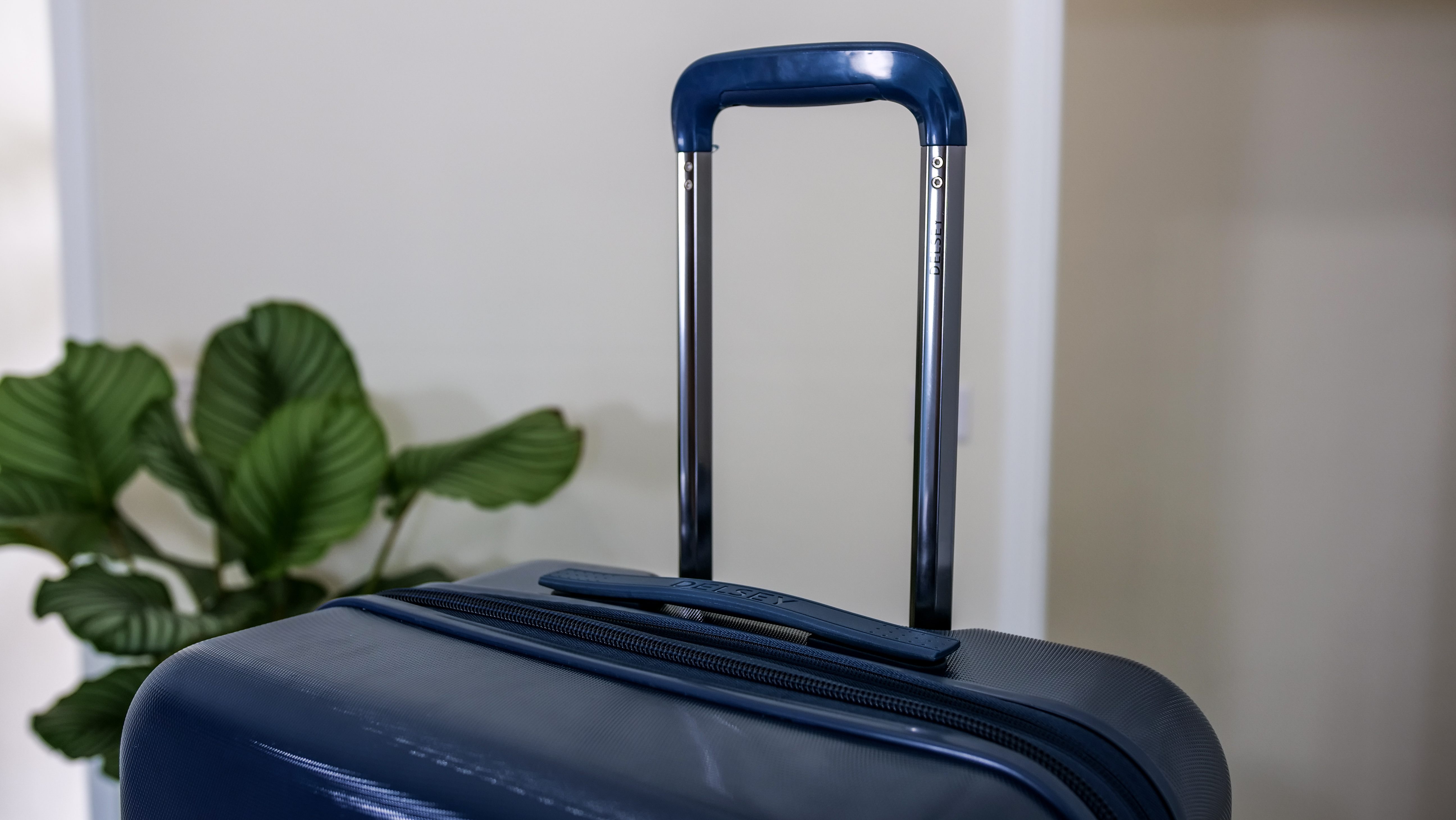 Delsey Comete 3.0 Spinner Telescopic handle Delsey Comete 3.0 Spinner Telescopic handle
