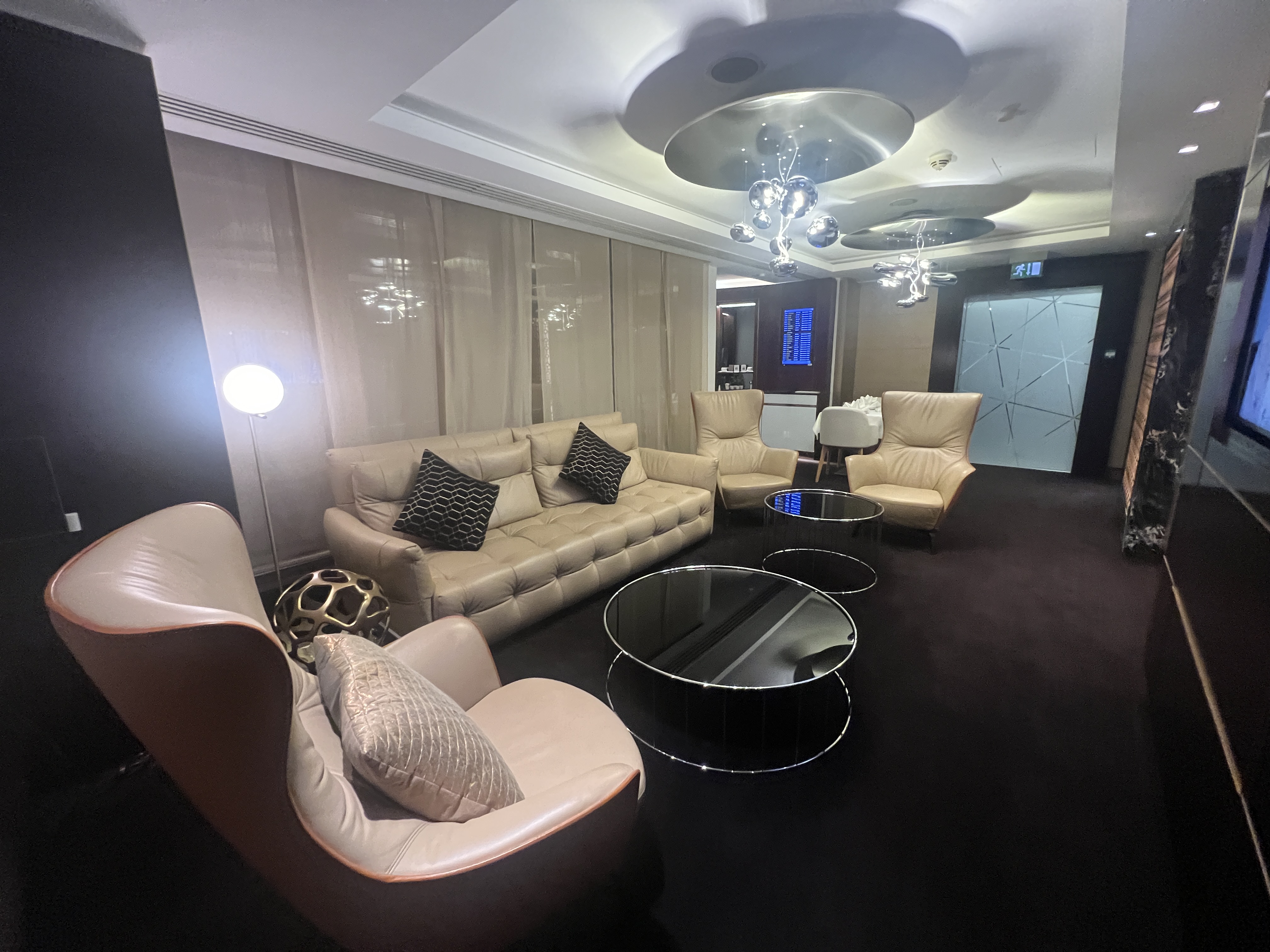 Etihad LHR Lounge Private Review Etihad LHR Lounge Private Review