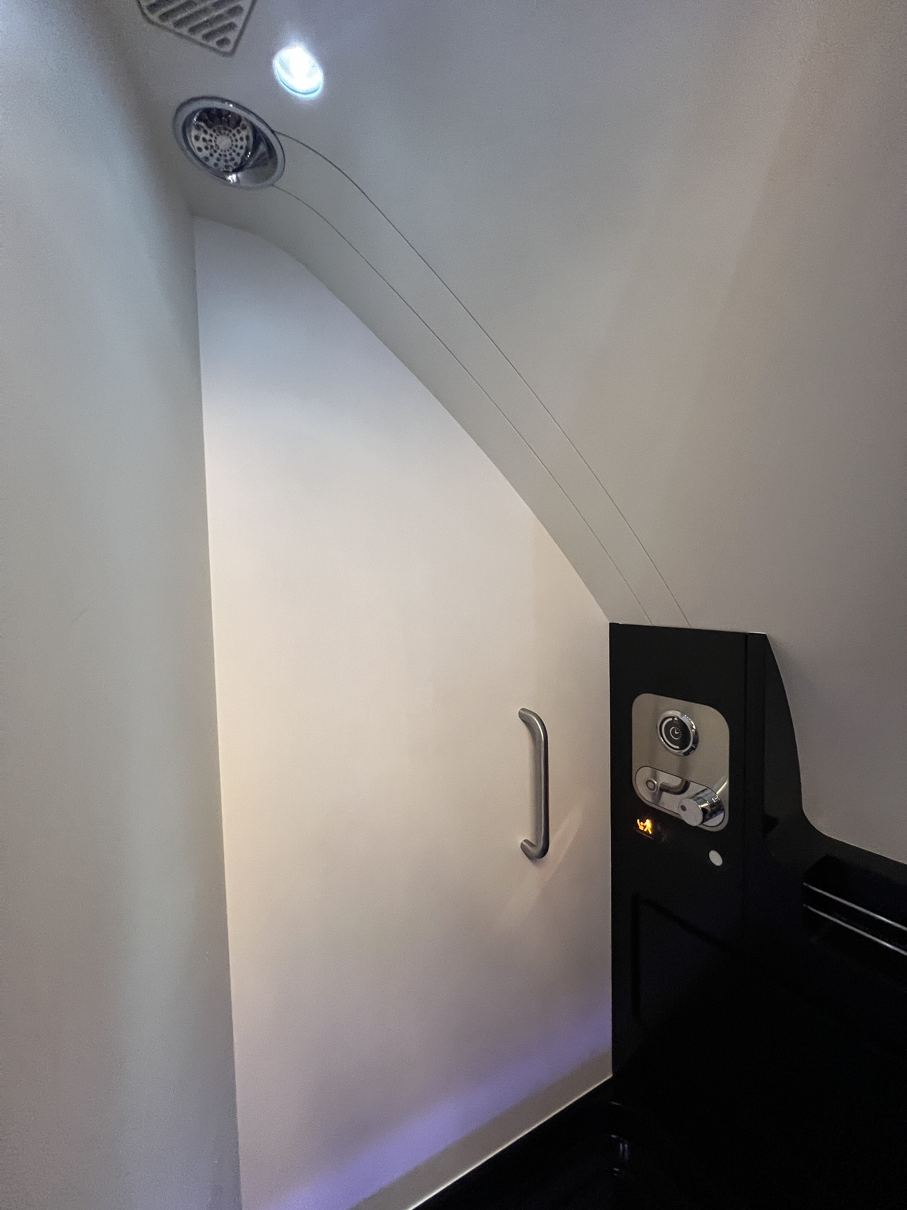 Etihad first class apartment shower Etihad first class apartment shower