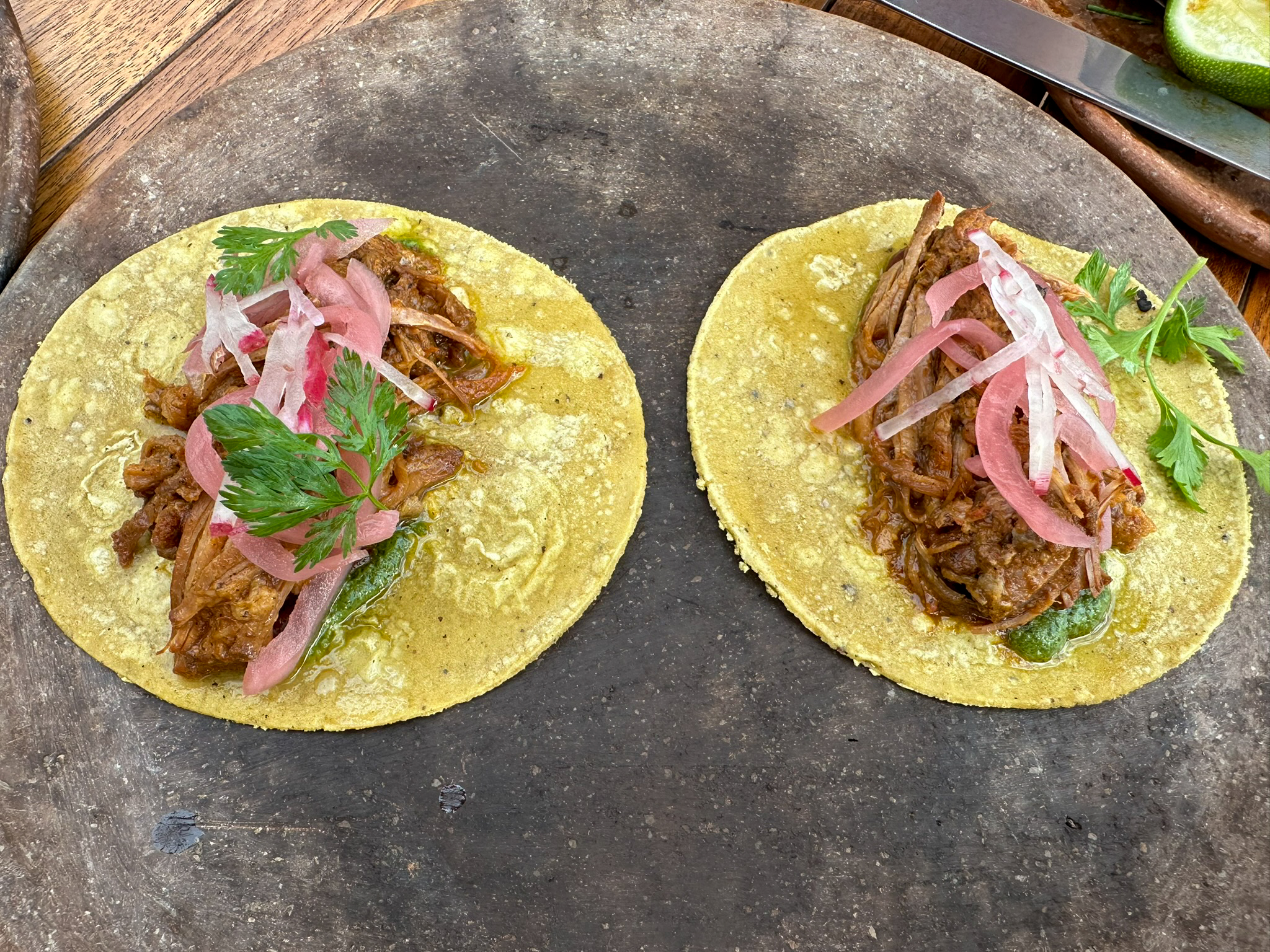 Four Seasons Tamarindo Nacho Taqueria taco de jabali Four Seasons Tamarindo Nacho Taqueria taco de jabali