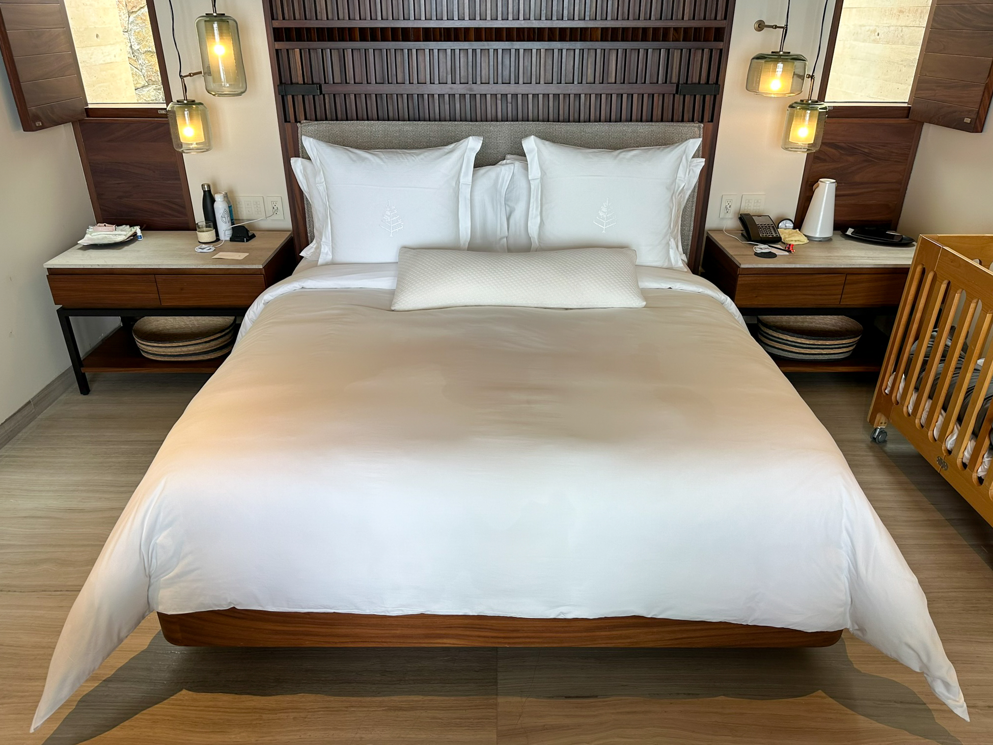 Four Seasons Tamarindo Suite bed Four Seasons Tamarindo Suite bed