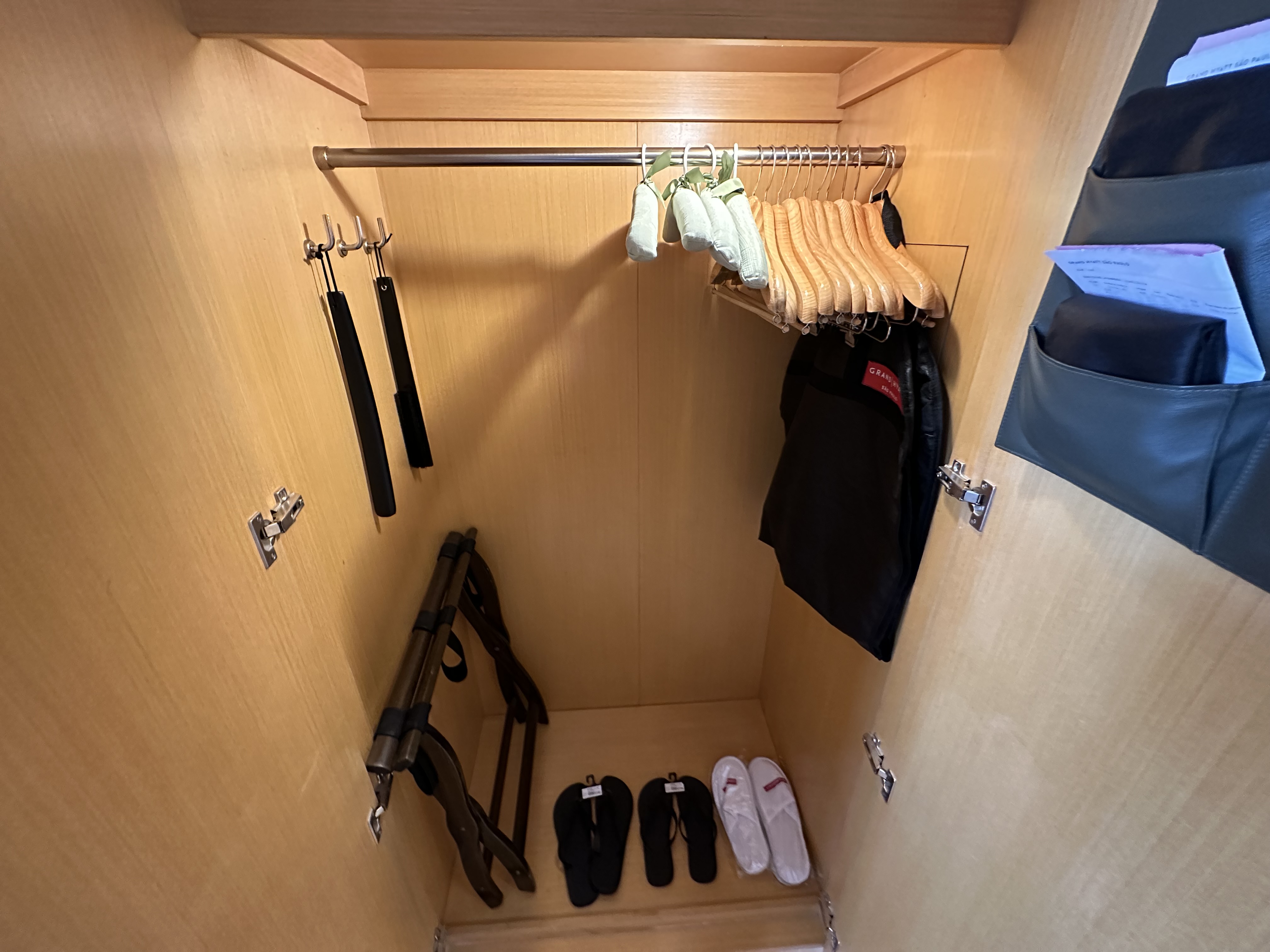 Grand Hyatt Sao Paulo closet slippers