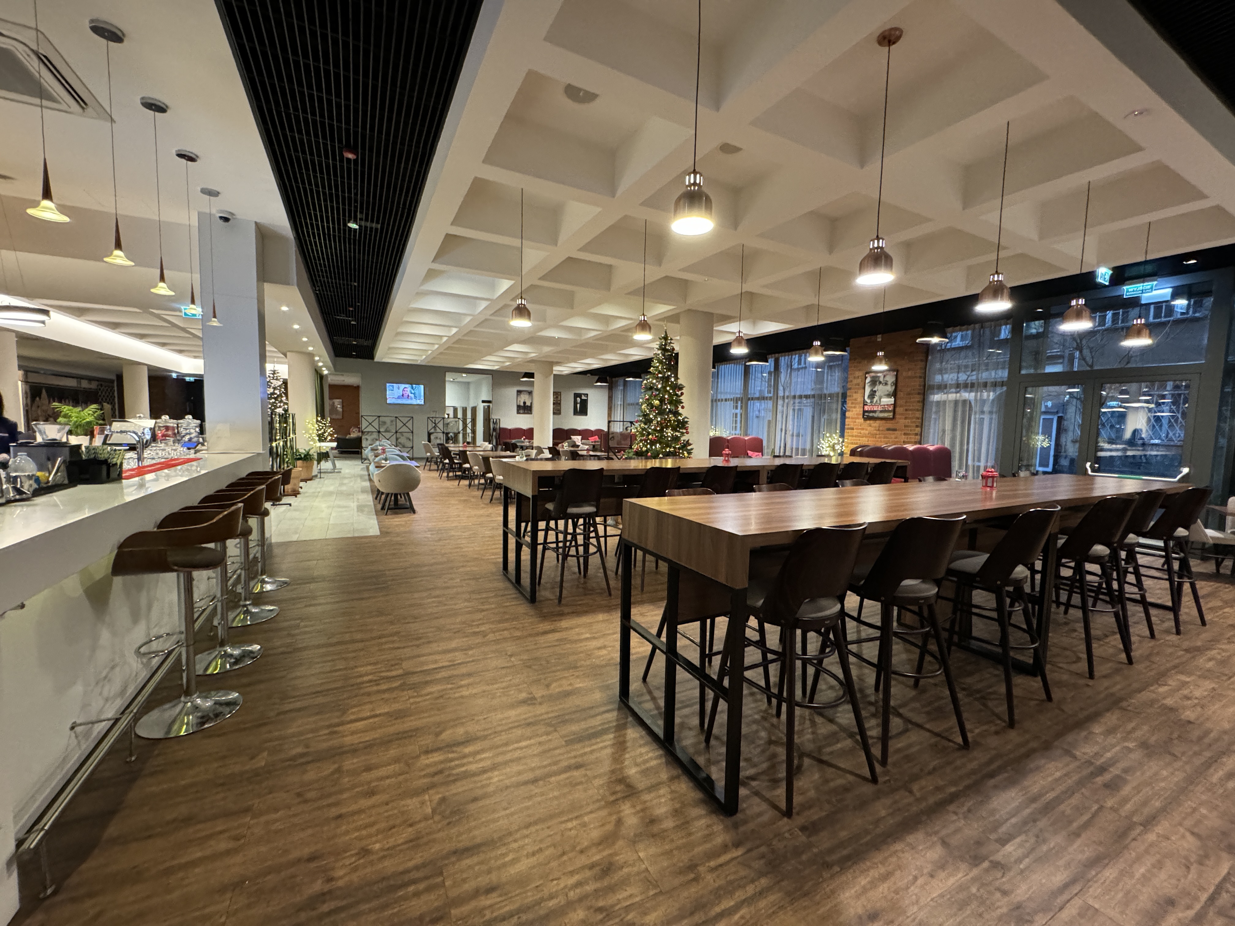 Hampton by Hilton Gdansk Old Town bar and restaurant Hampton by Hilton Gdansk Old Town bar and restaurant