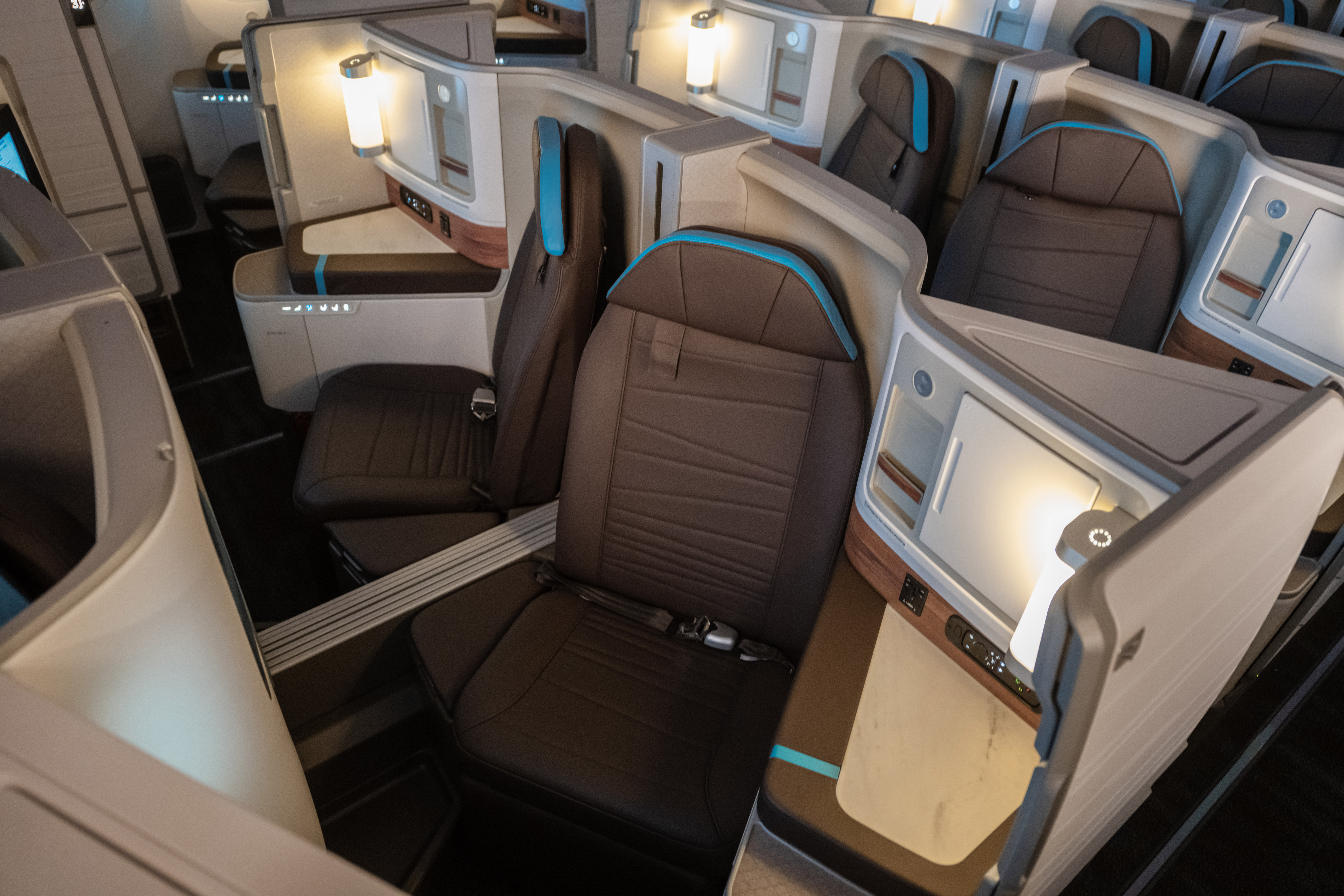 Hawaiian 787 9 Business Class Suites