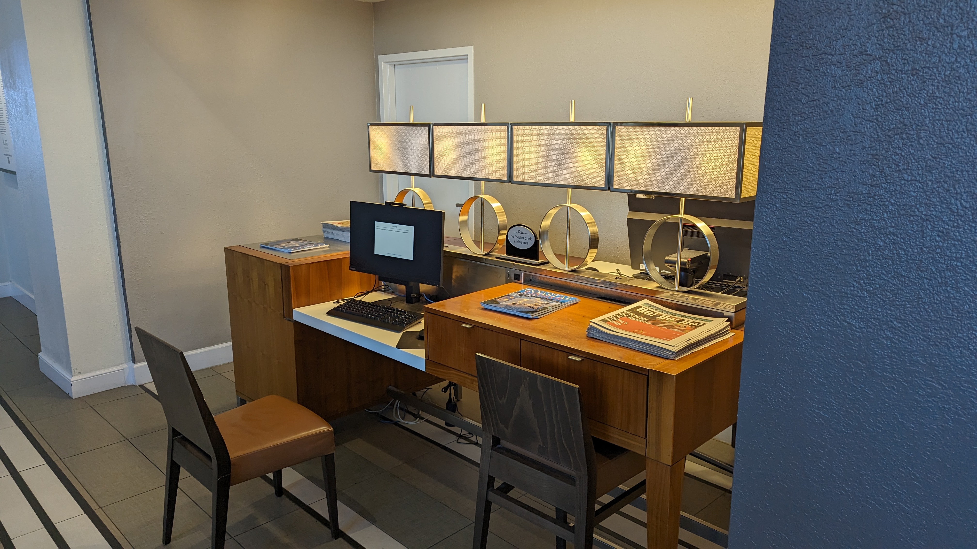 Hilton Pensacola Beach amenities business center