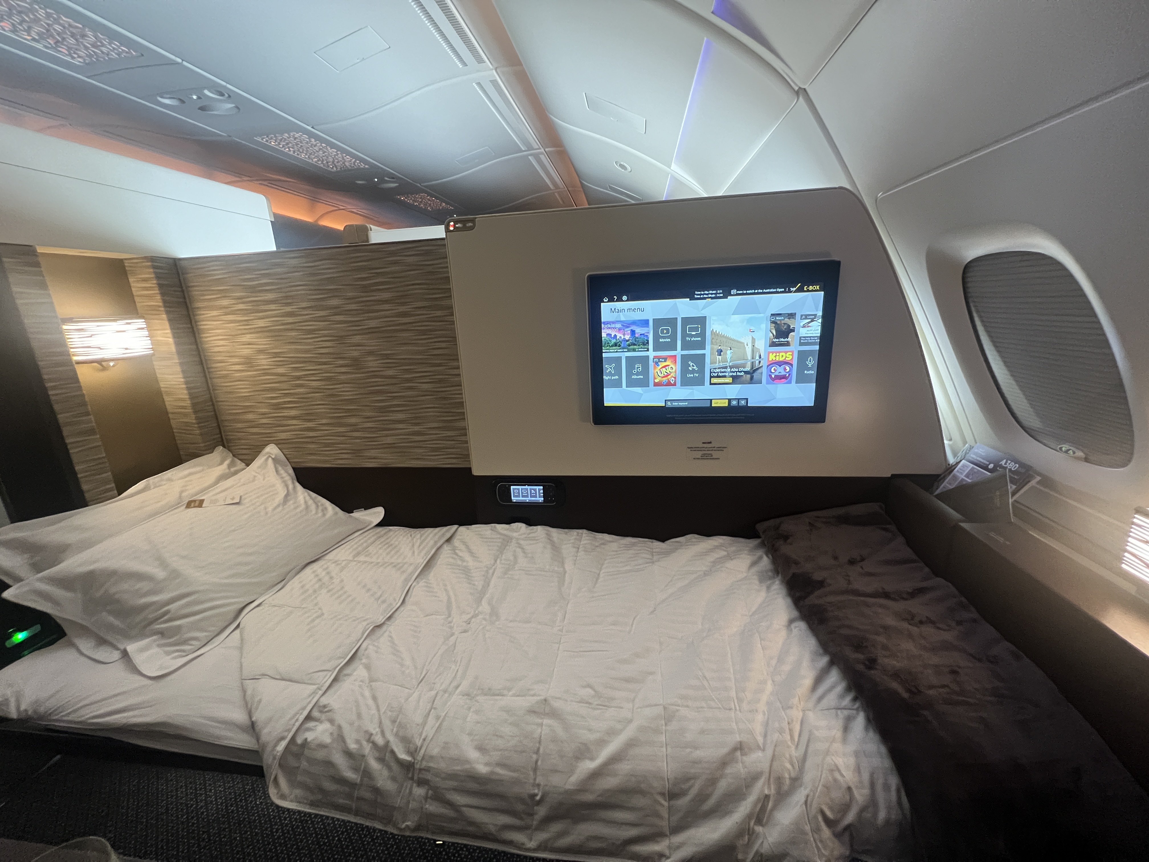 Etihad First Class Apartment bedding Etihad First Class Apartment bedding