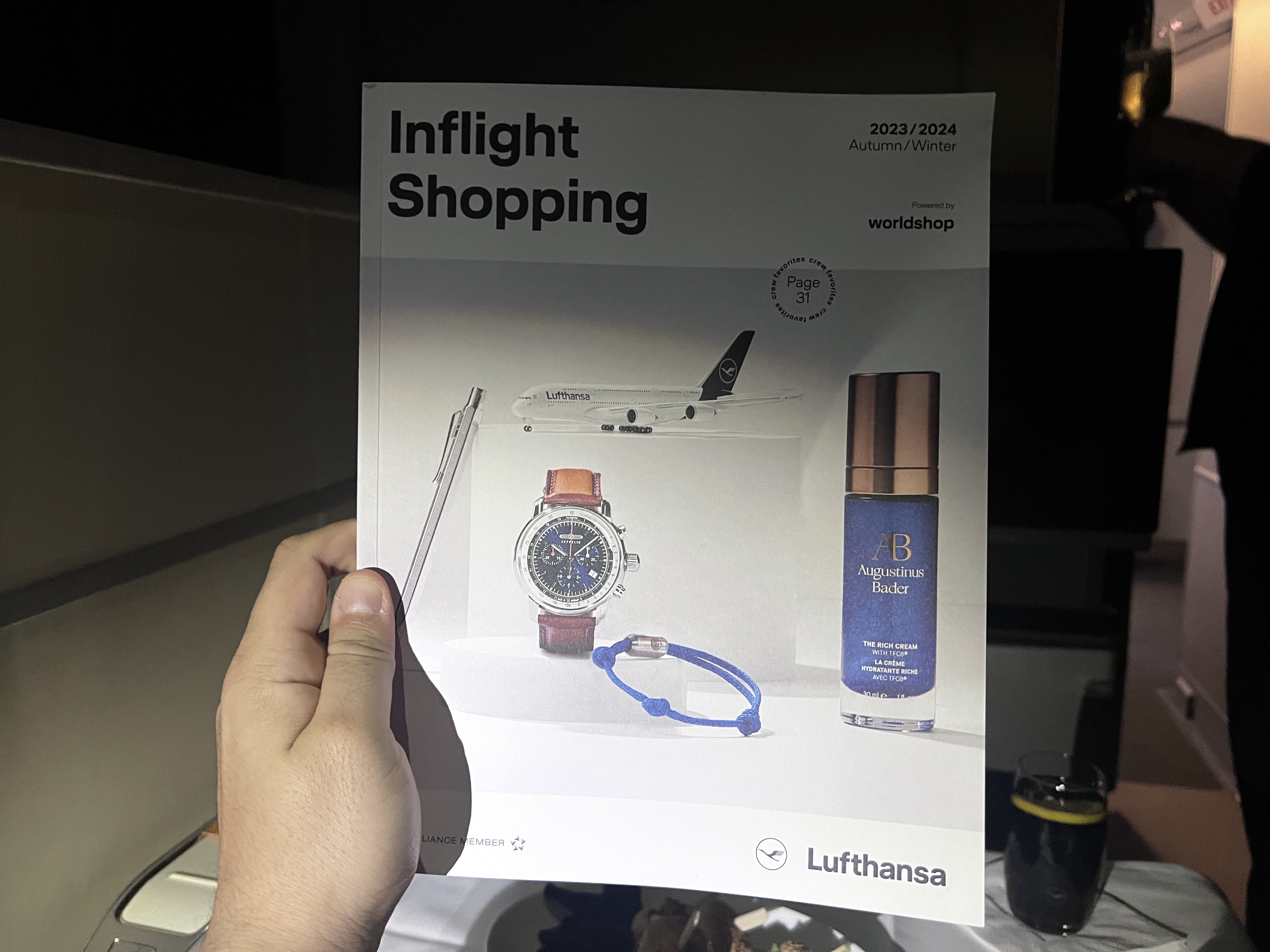 LH F A346 inflight shopping