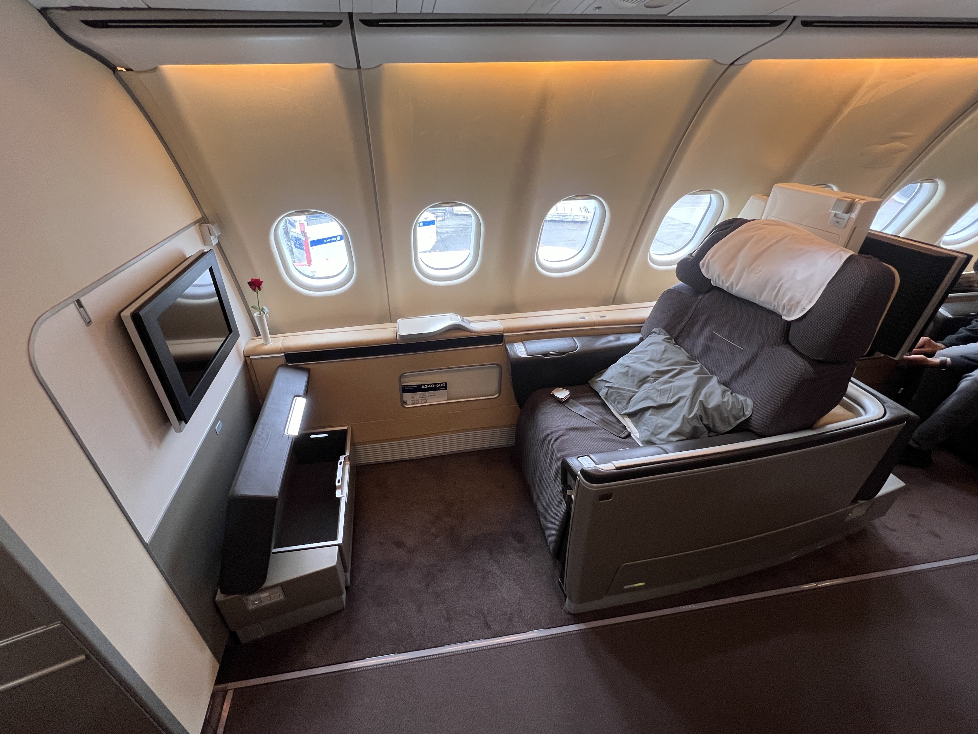 LH F A346 LH F A346