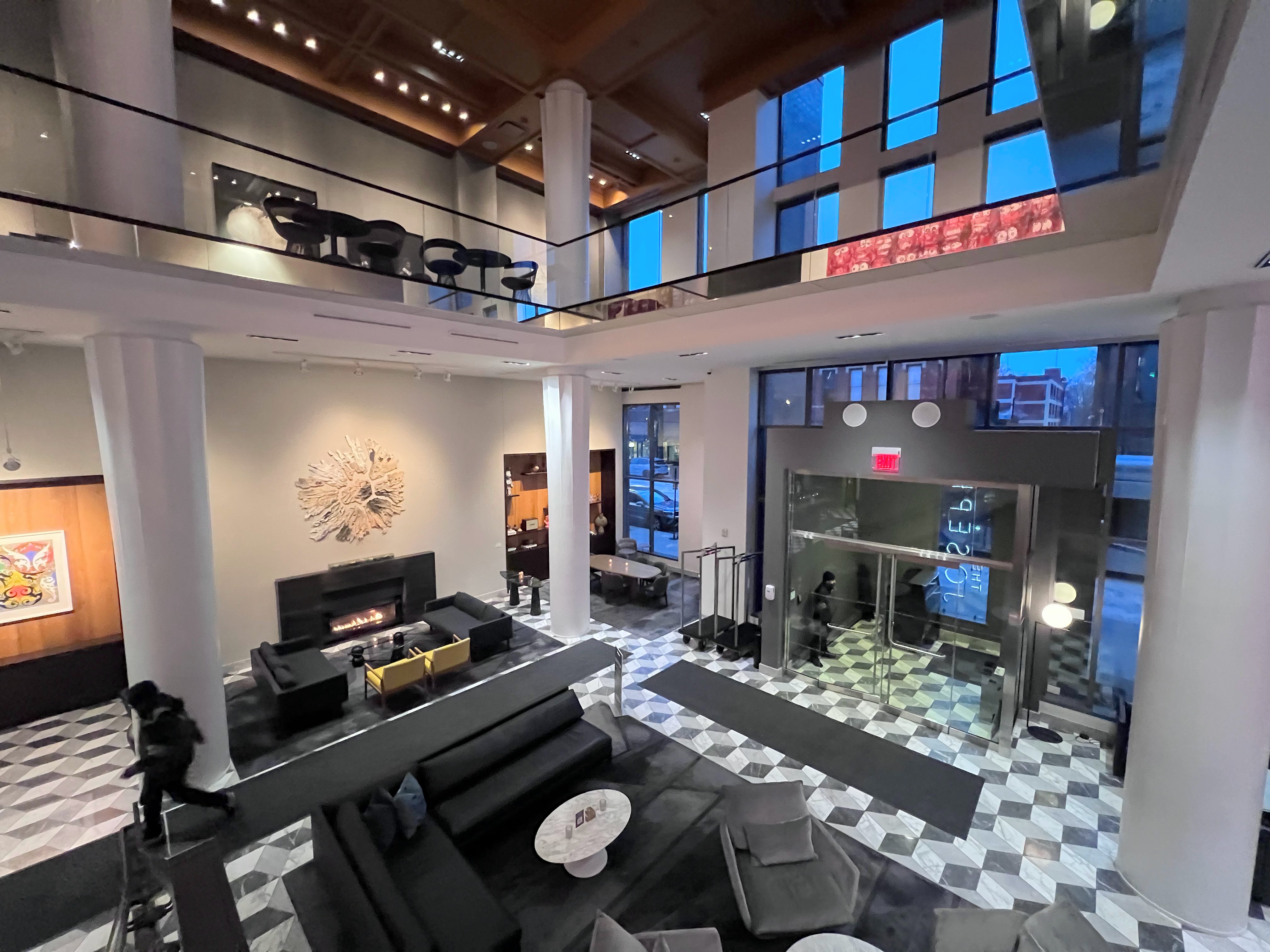 Lobby at Le Meridien Columbus The Joseph