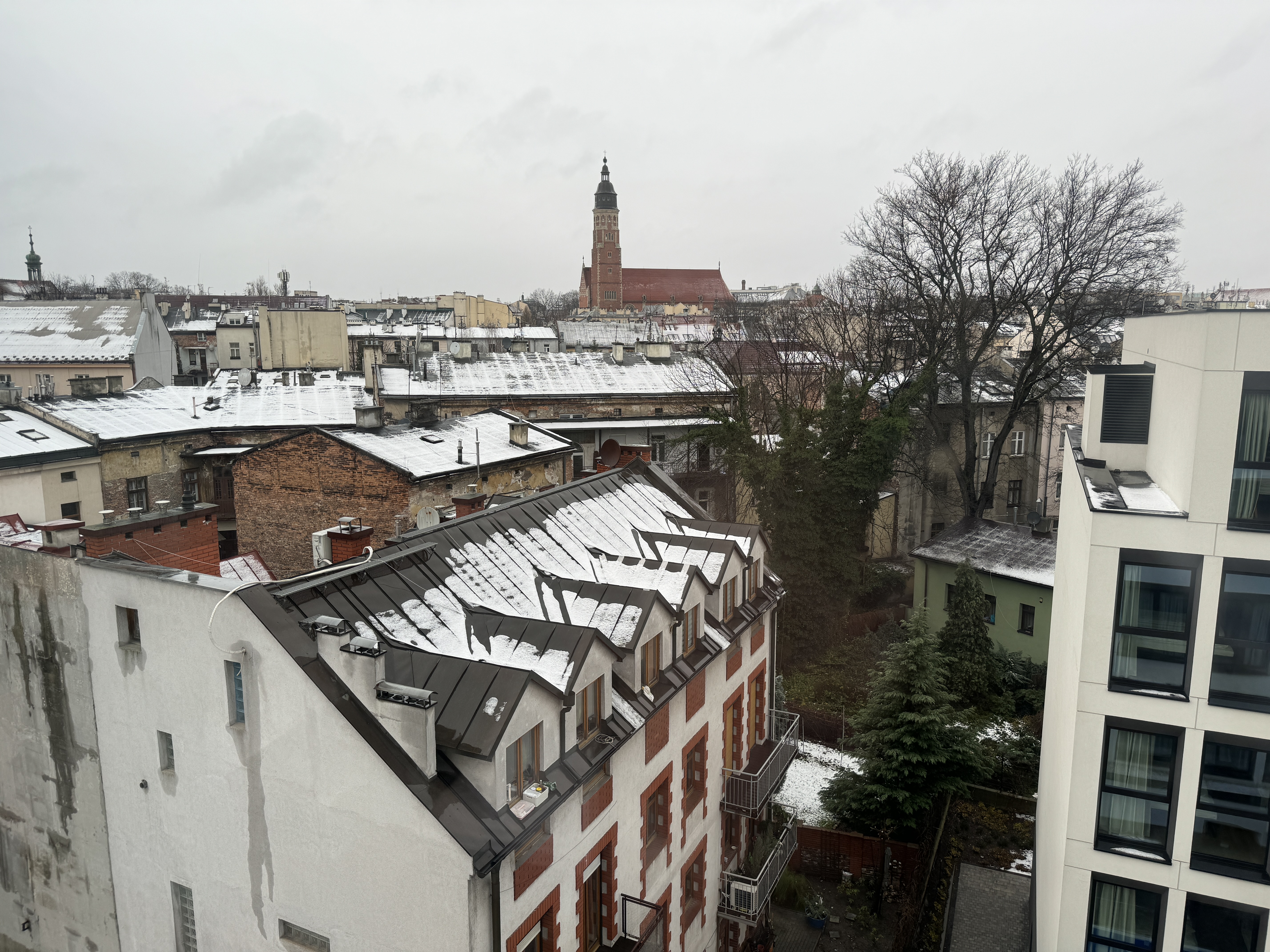 MEININGER Krakow Centrum family room rooftop view MEININGER Krakow Centrum family room rooftop view
