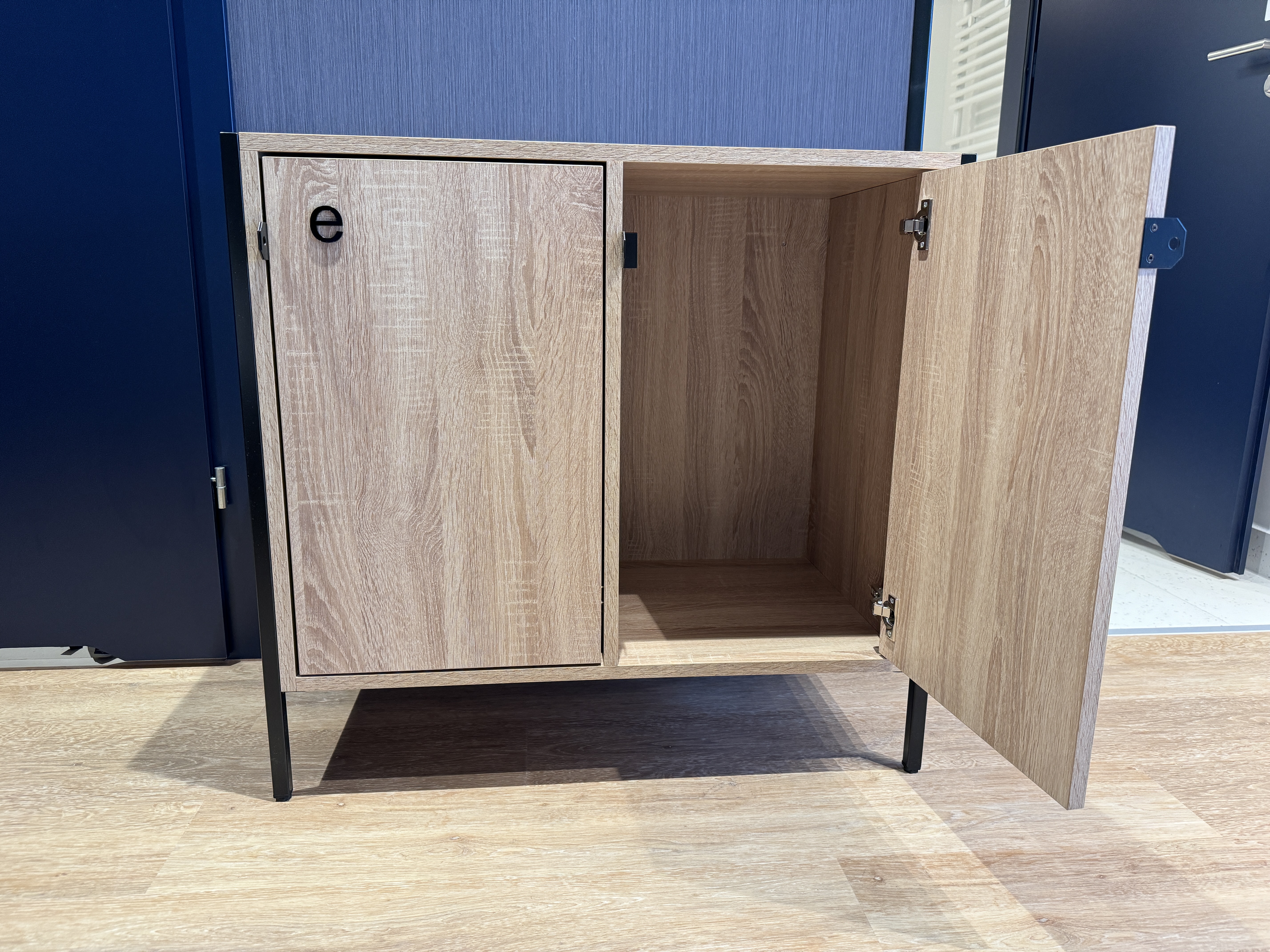 MEININGER Krakow Centrum family room storage MEININGER Krakow Centrum family room storage