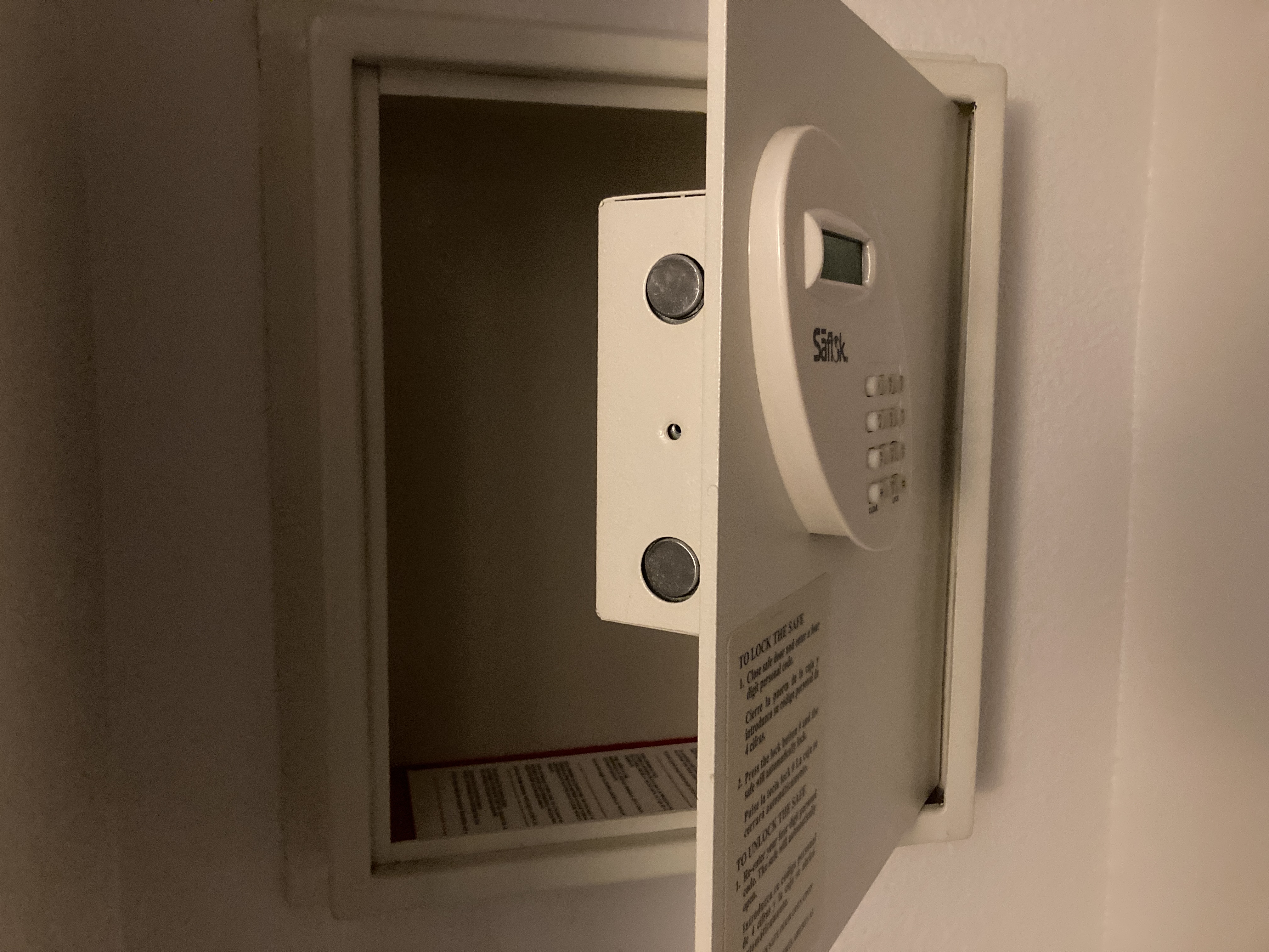 Marriotts Grand Chateau Las Vegas 2BR Villa master bedroom safe in closet