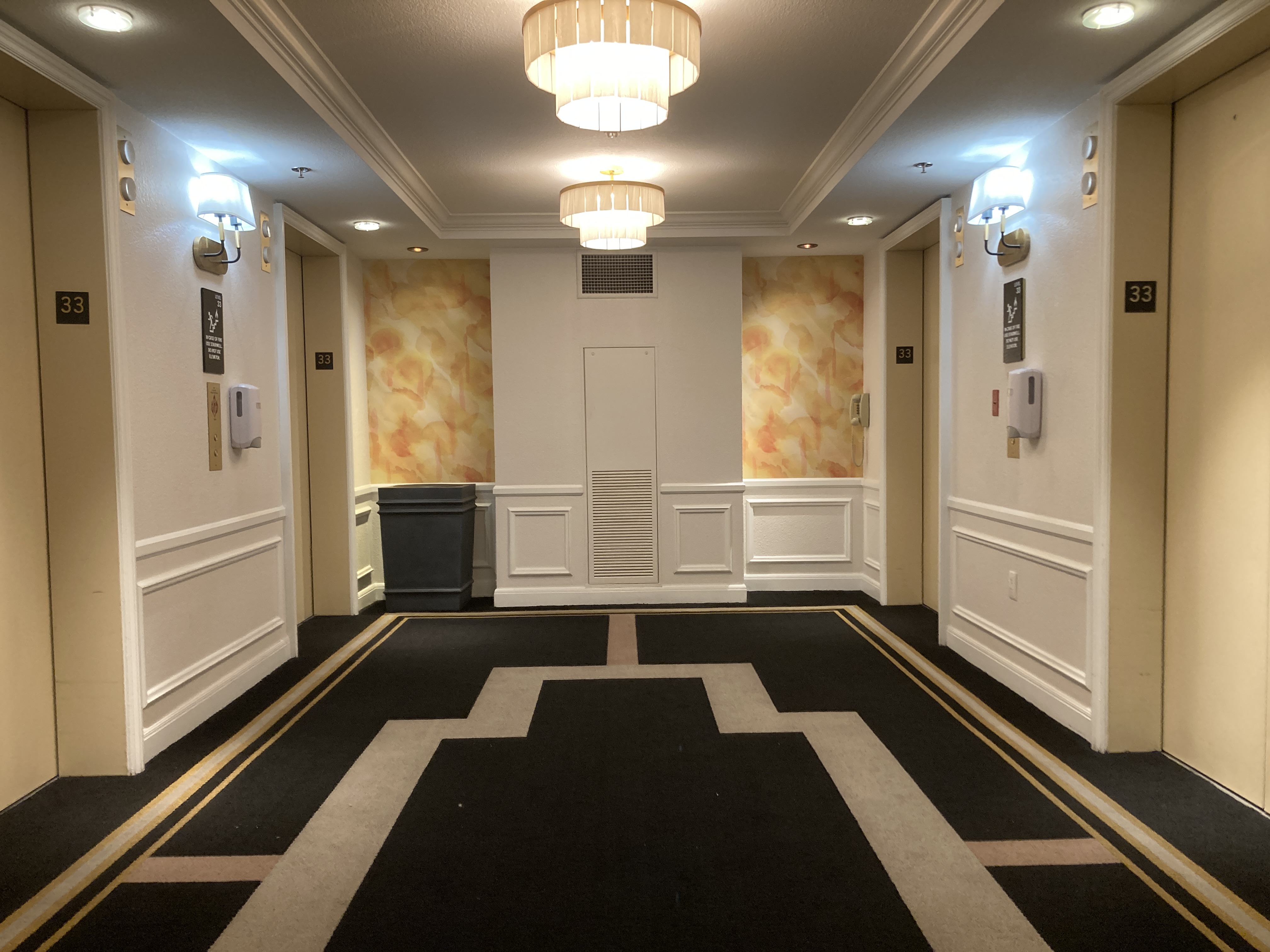 Marriotts Grand Chateau Las Vegas elevator waiting area on guest floors