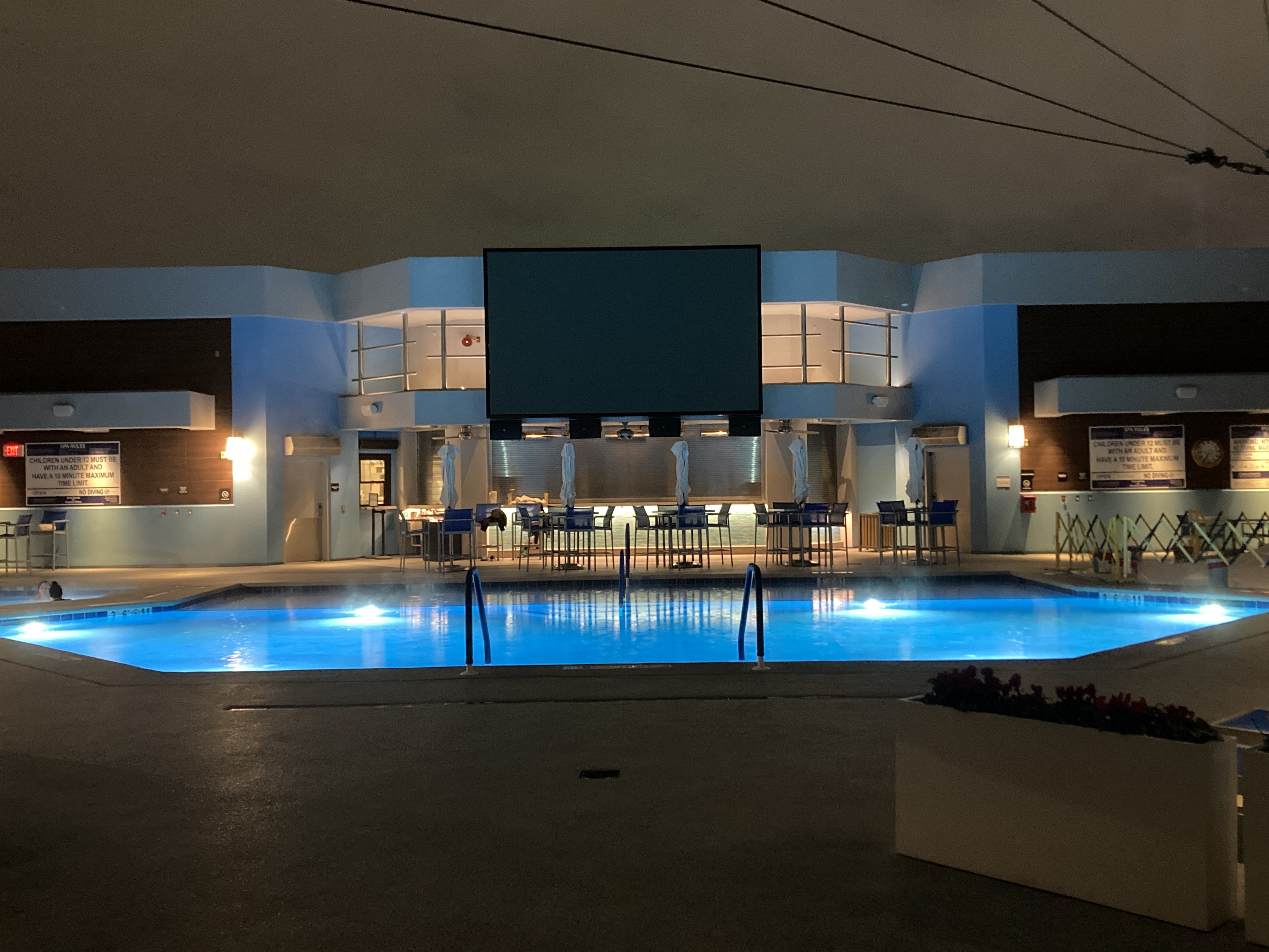 Marriotts Grand Chateau Las Vegas fifth floor pool