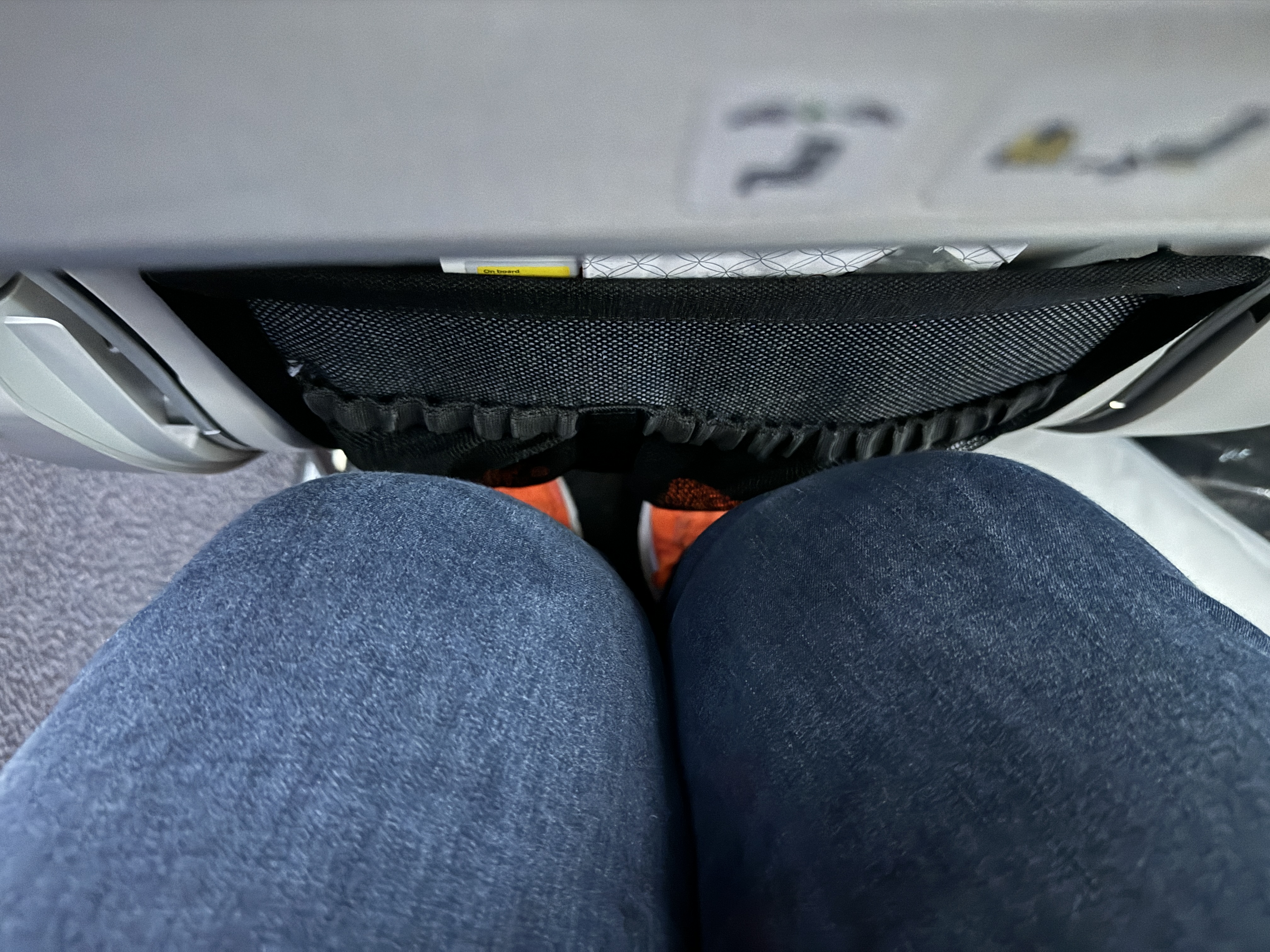 Qatar Airways economy WAW DOH 787 legroom Qatar Airways economy WAW DOH 787 legroom