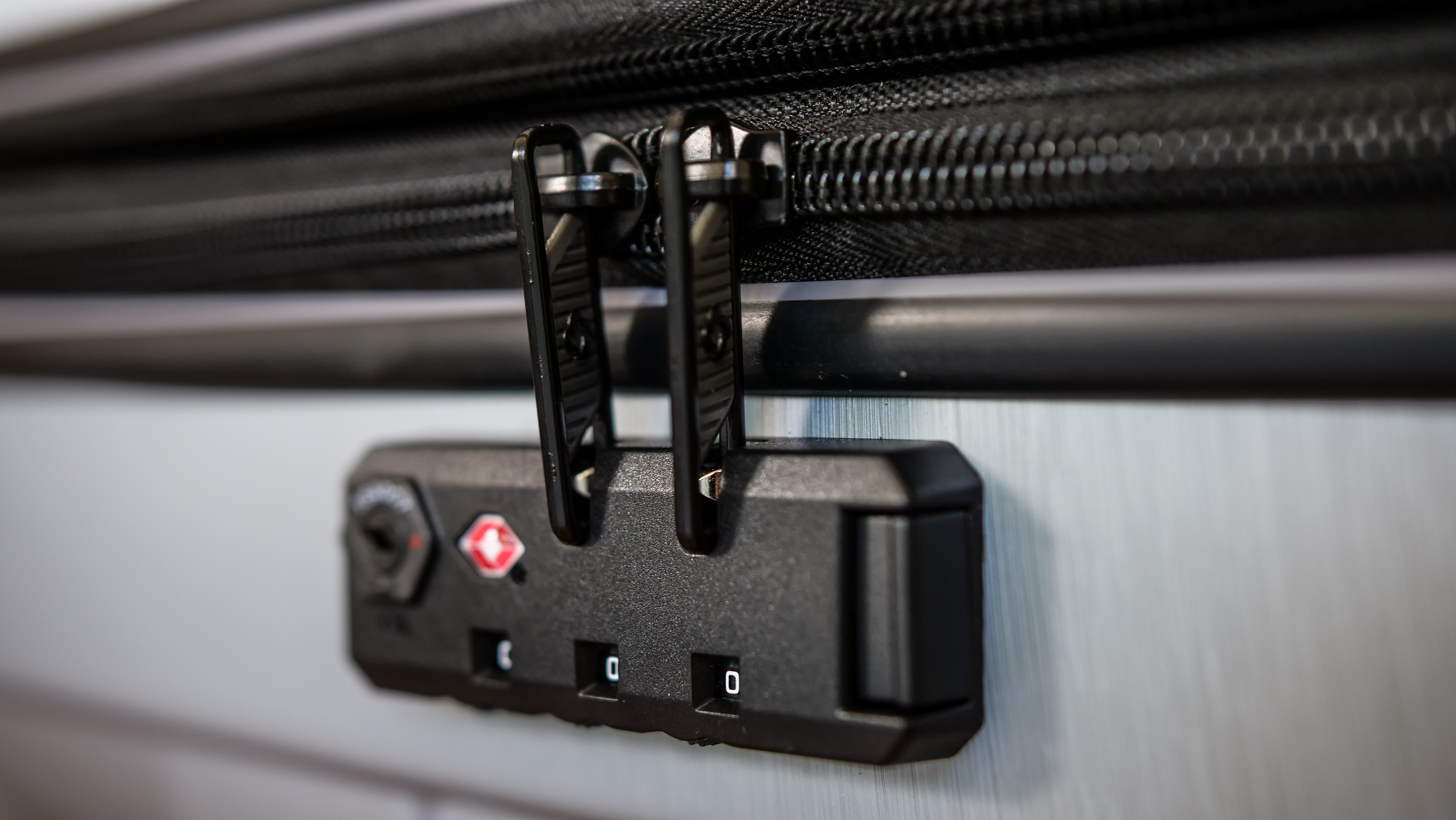 Samsonite Centric 2 lock Samsonite Centric 2 lock